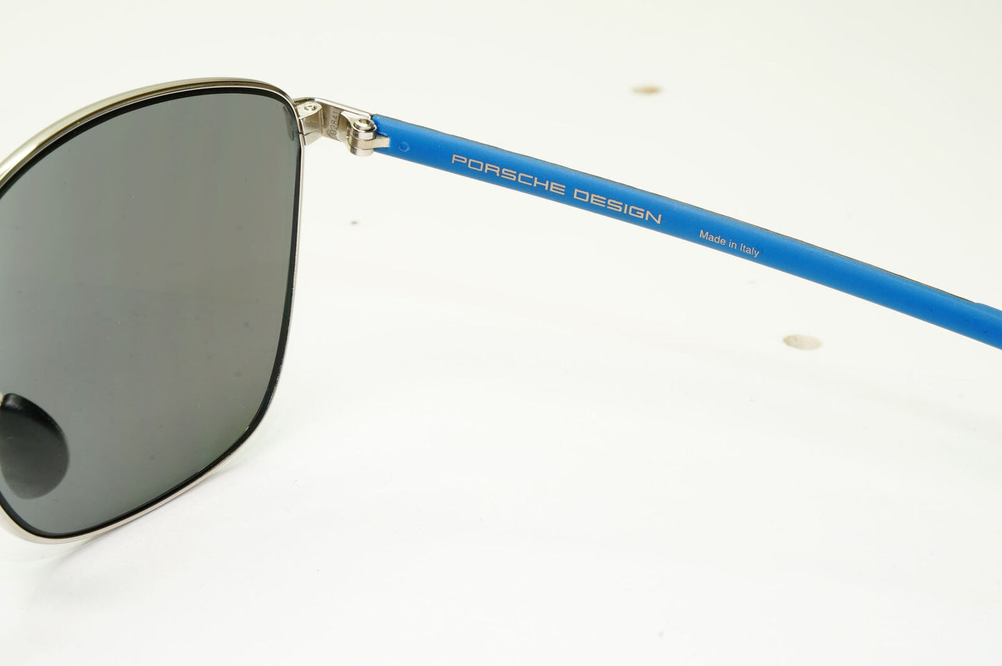 Porsche Design Carbon Fibre Sunglasses Blue Palladium Silver Mirror P8910 D 58mm