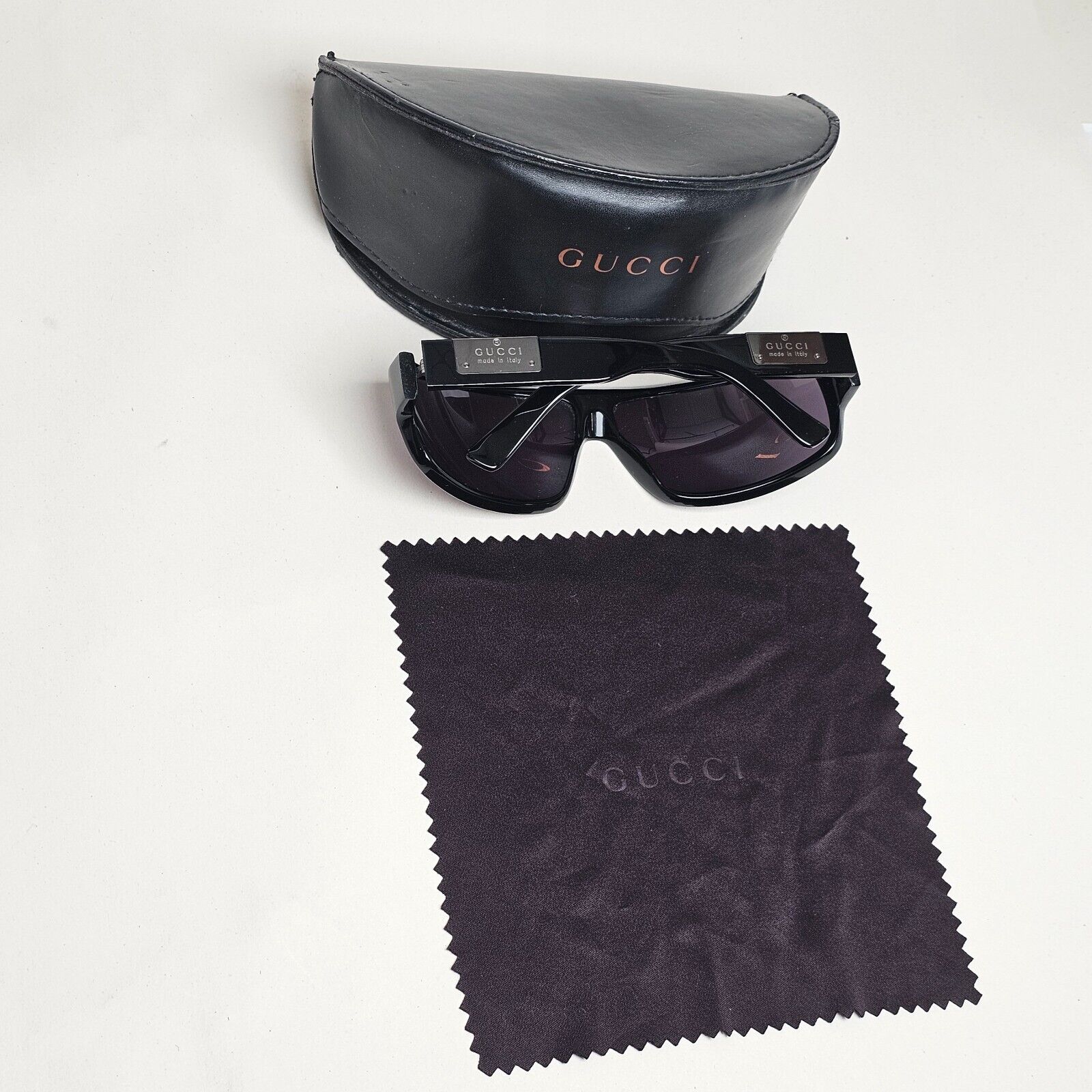 Gucci Sunglasses 2001 Vintage Wrap Black Grey Retro GG 1561/S 807/Y1 210125
