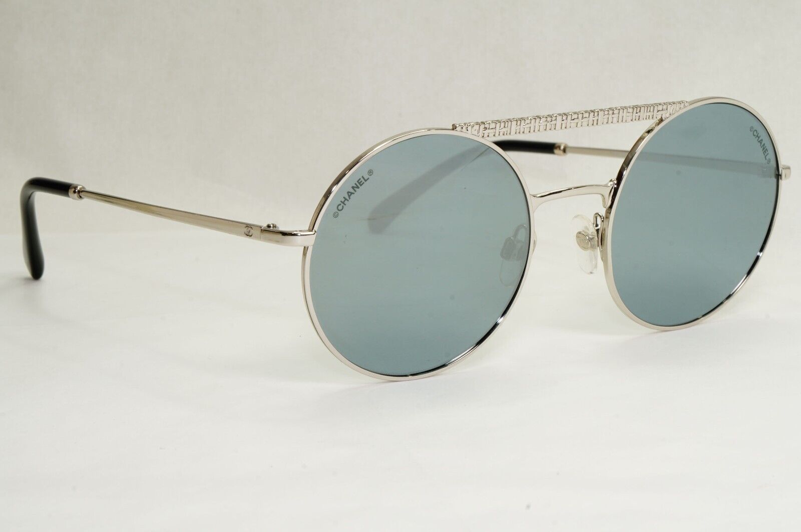 Chanel Sunglasses Silver Grey Mirrored Round Pilot Metal 4232 c.124/6G 200324