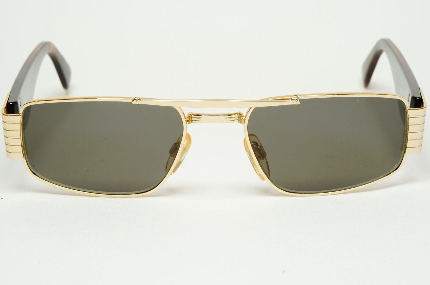 DAMAGED Versus Sunglasses 1996 by Gianni Versace Vintage Gold MOD F13 COL 030