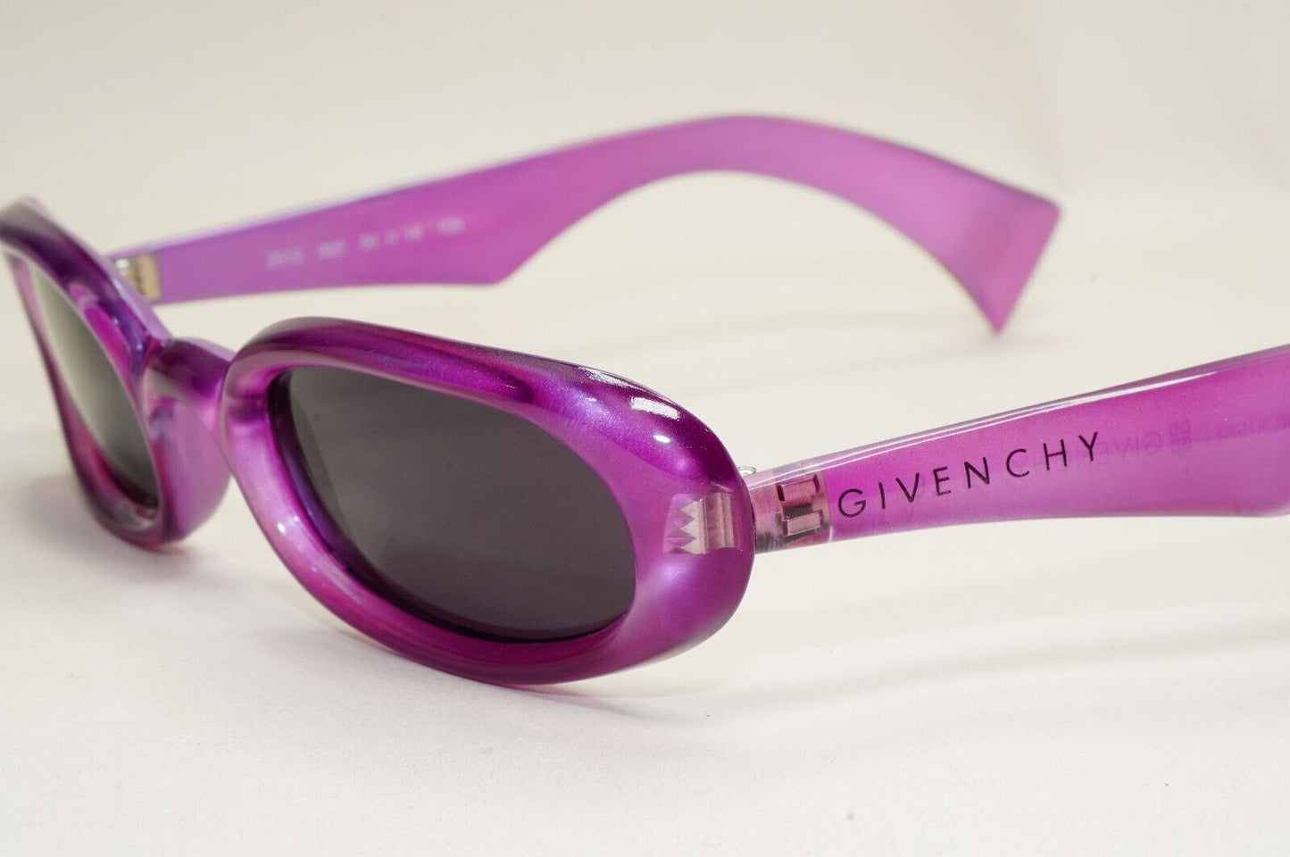 Givenchy Sunglasses 2005 Vintage Purple Violet Unisex Rectangle 2513 002 021124