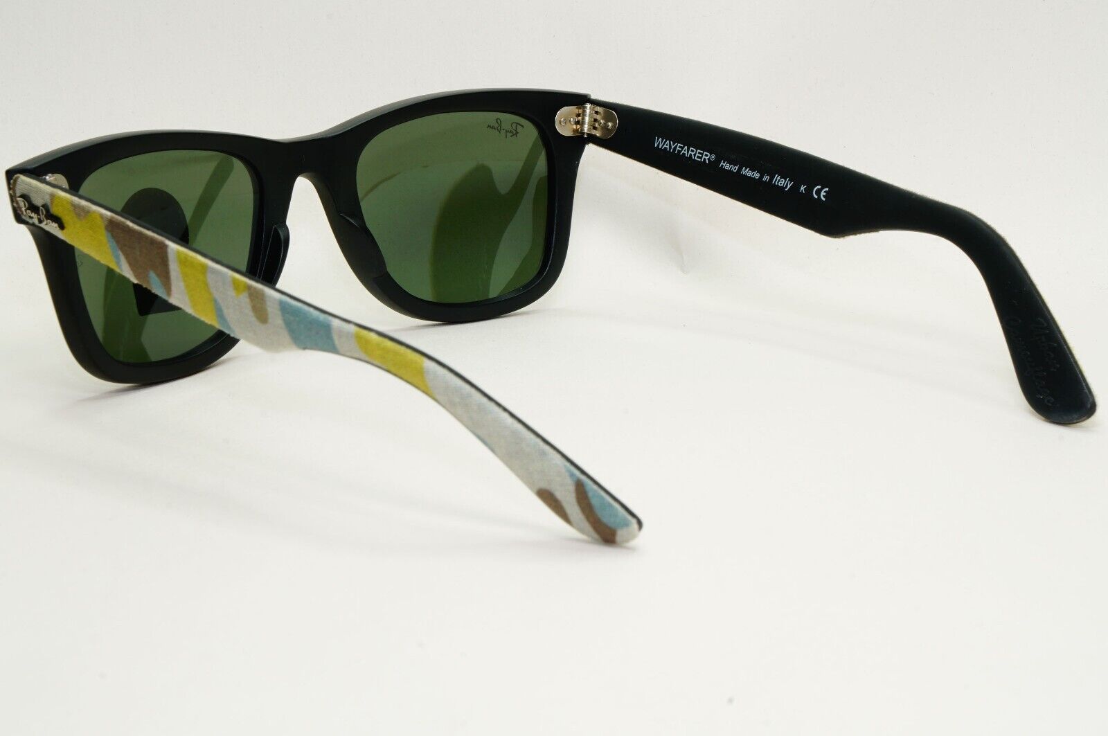 Ray-Ban Sunglasses Wayfarer Black Green Urban Camoflauge RB 2140 6065 50mm