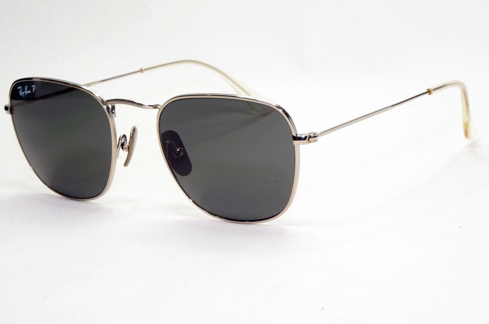 Ray-Ban Sunglasses Frank Titanium Polarized Silver Black RB 8157 9209/48 51mm