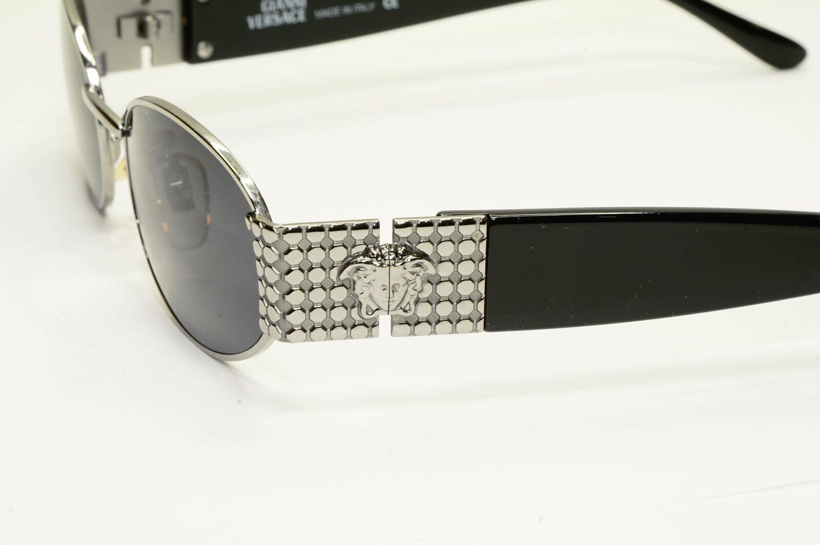 Gianni Versace 1996 Vintage Silver Medusa Black Oval Sunglasses MOD X38 COL 029