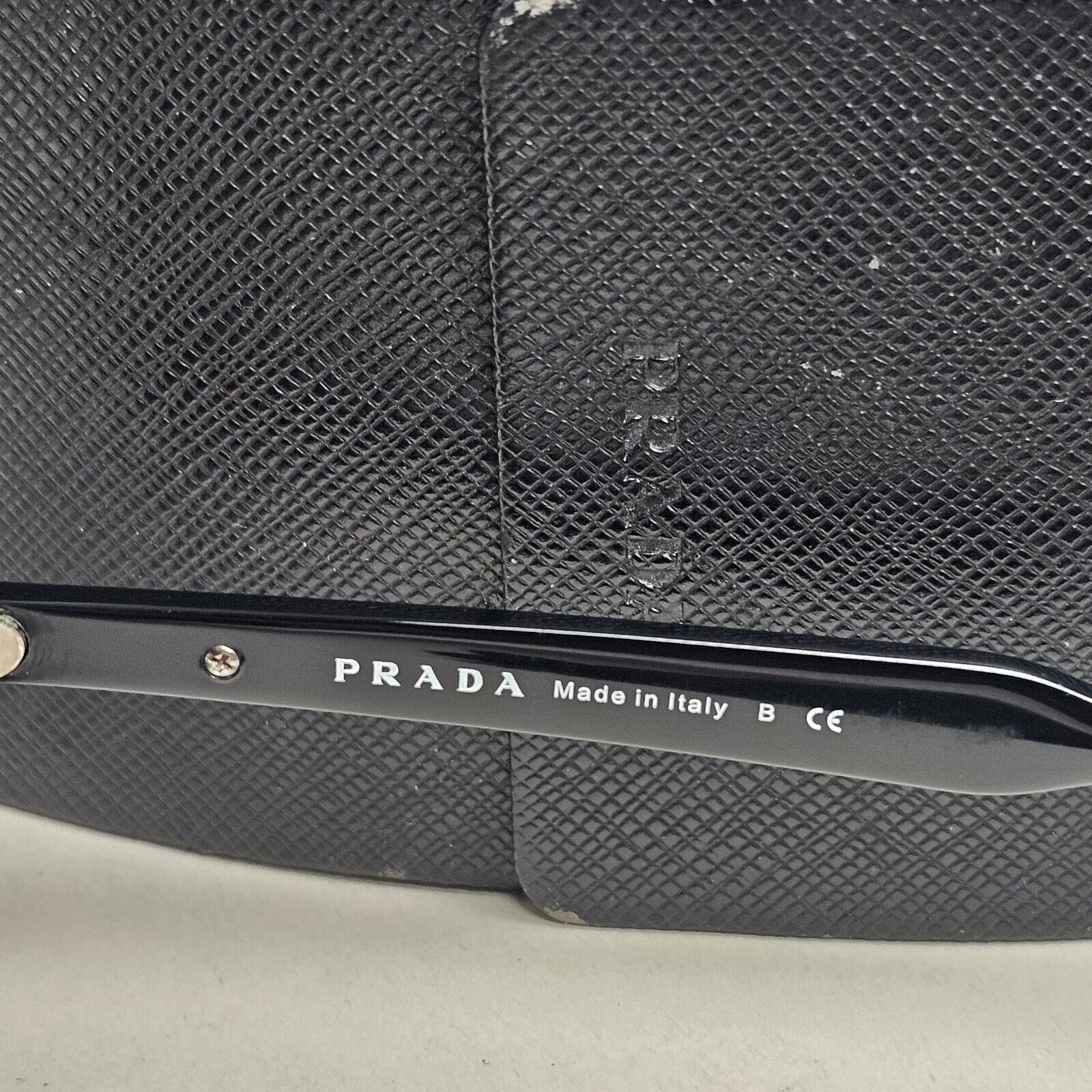 Prada Sunglasses 2011 Vintage Black Navigator Grey PR02NS SPR 02N 1AB-3M1 060125