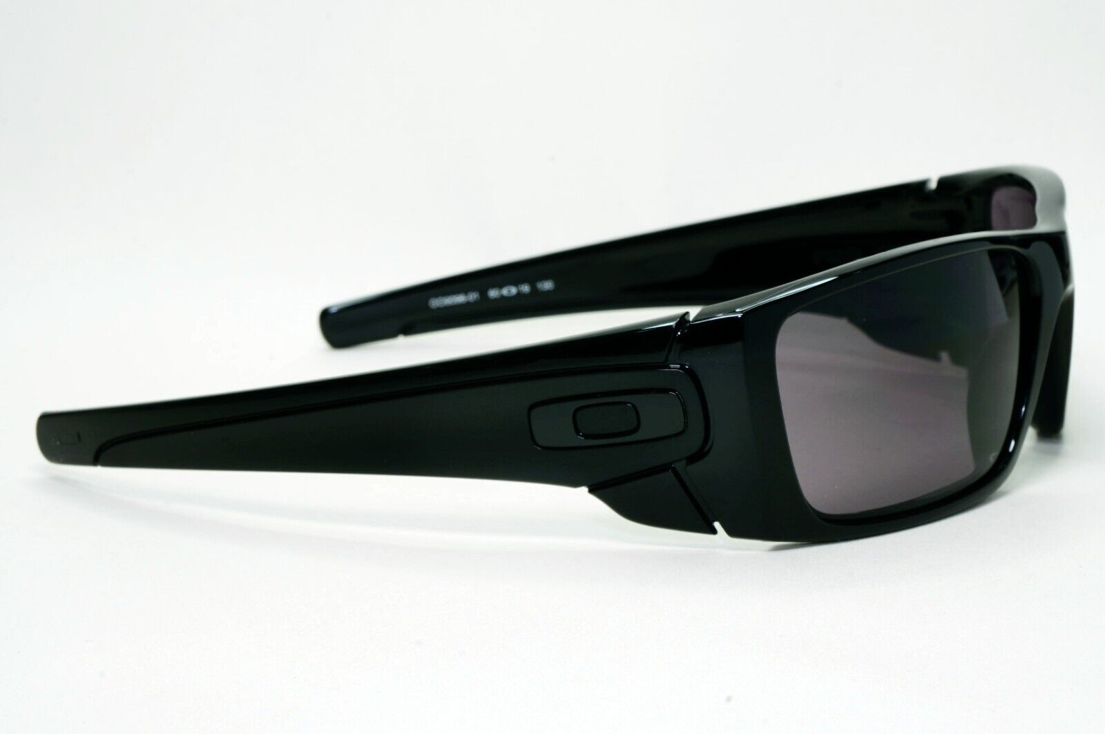 Oakley Sunglasses Fuel Cell Black Polished Warm Grey OO 9096 01 Wrap 60mm