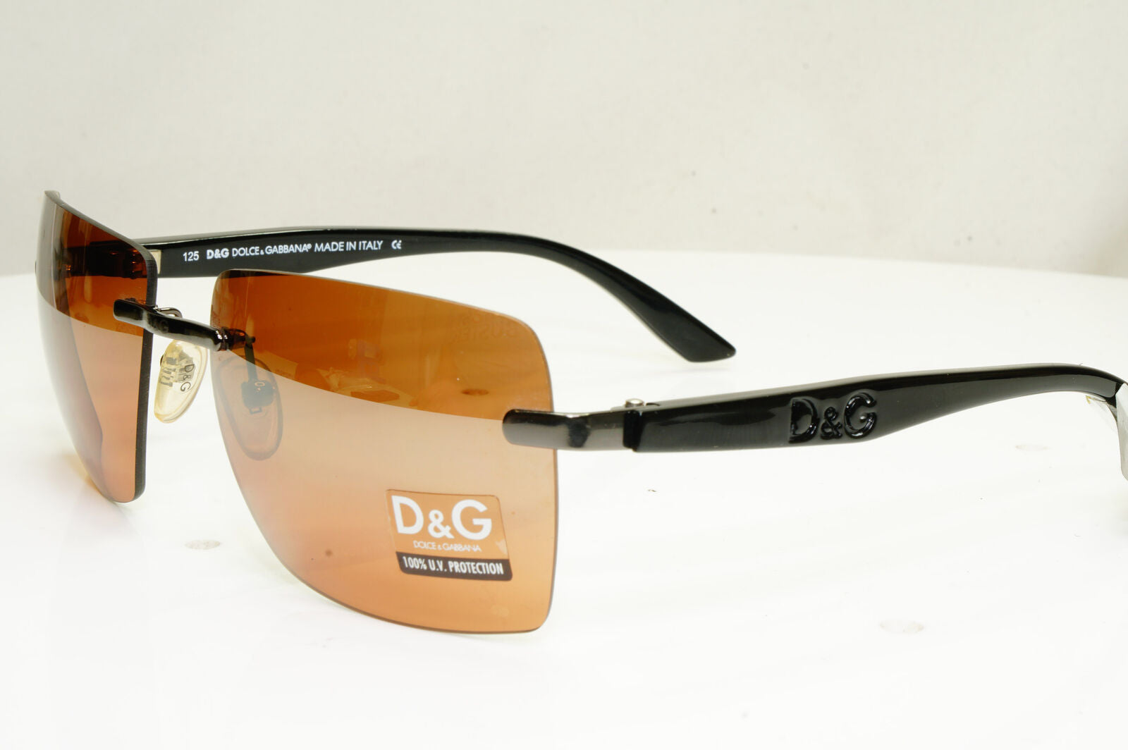 Authentic DOLCE & GABBANA Womens Vintage Sunglasses Black D&G 2091 187 30826