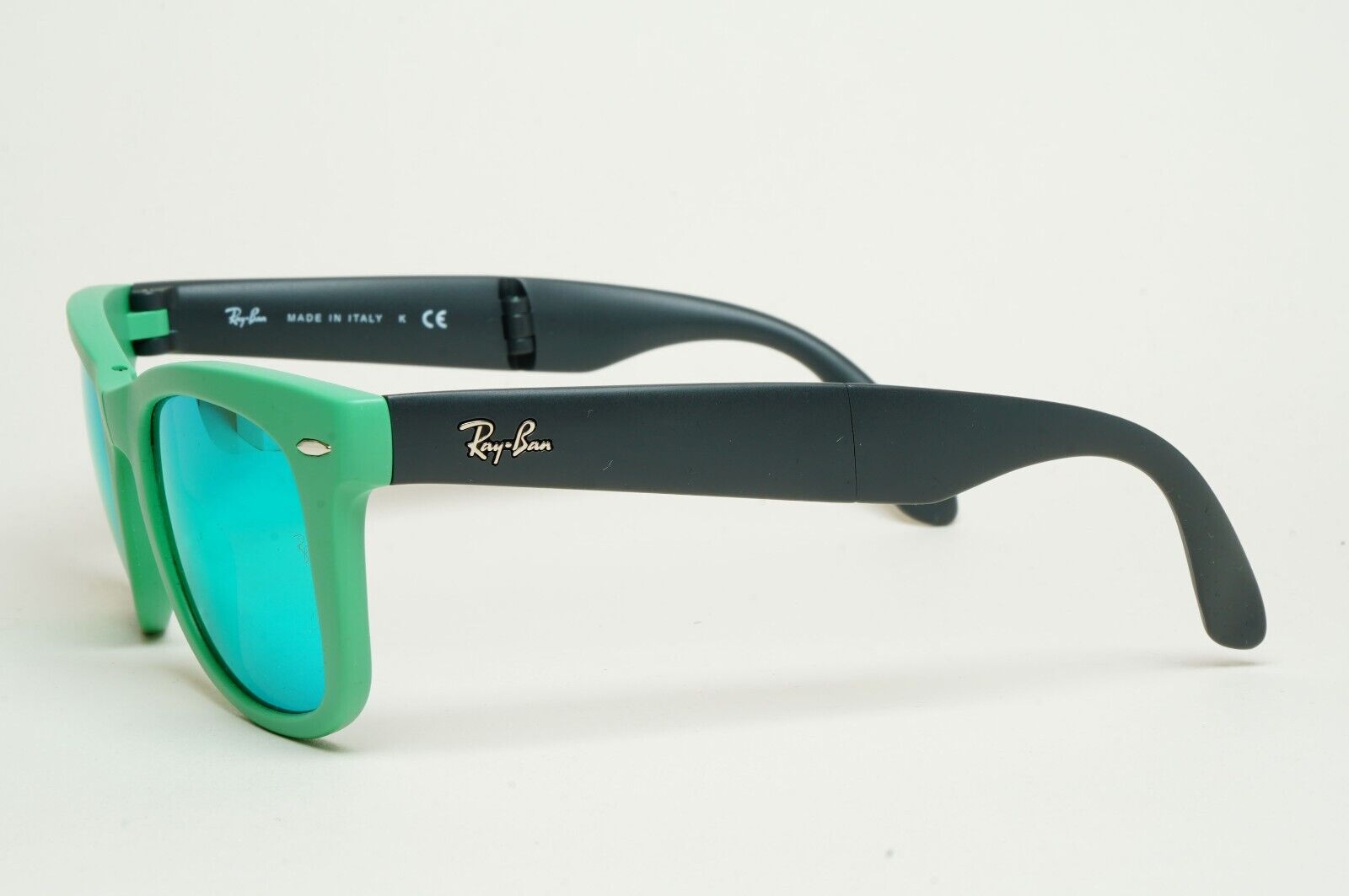 Ray-Ban Sunglasses Folding Wayfarer Green Mirror Black RB 4105 6021/19 50mm