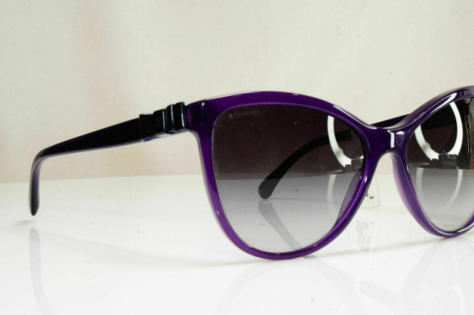 Authentic CHANEL Womens  Sunglasses Violet Purple Square Bow 5281 1463/S6 26762