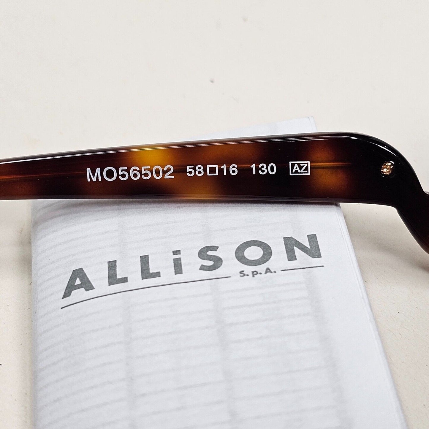 Moschino Sunglasses 2005 Vintage Brown Tortoise Square Gradient MO565 02 101124