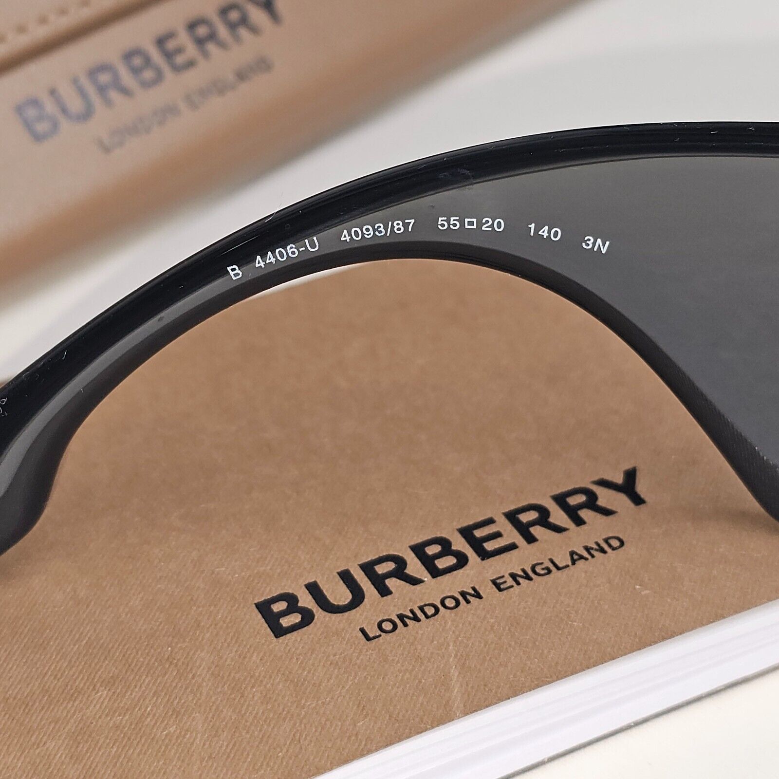 Burberry Sunglasses Black Oversized Square Large Heavy BE 4406-U 4093/87 55mm