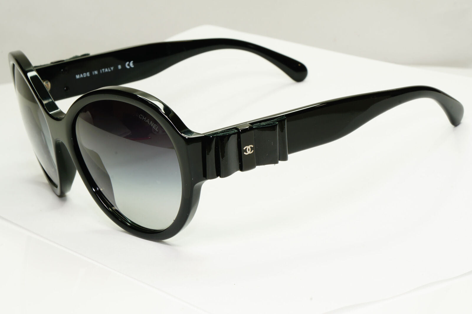 Chanel 2013 Sunglasses Leather Bow Black Square Gradient 5283-Q c.501/S6 221122