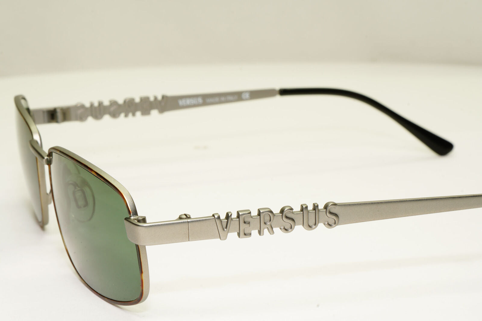 Versus 1995 Vintage Silver Green Metal Sunglasses Gianni Versace MOD R27 COL 27M