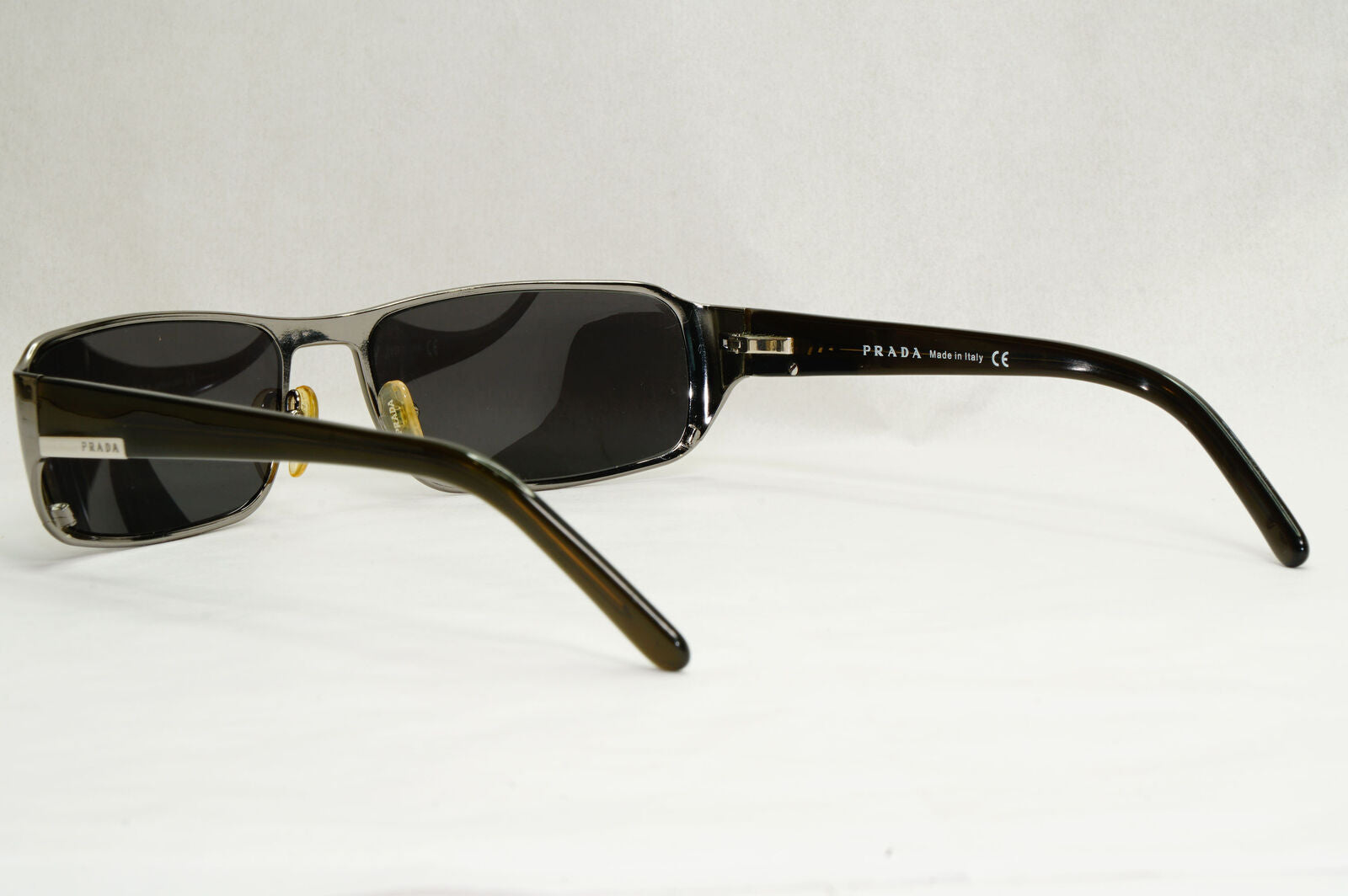 Prada Sunglasses 2006 Vintage Gunmetal Brown Olive PR52FS SPR 52F 5AV-4M1 180124