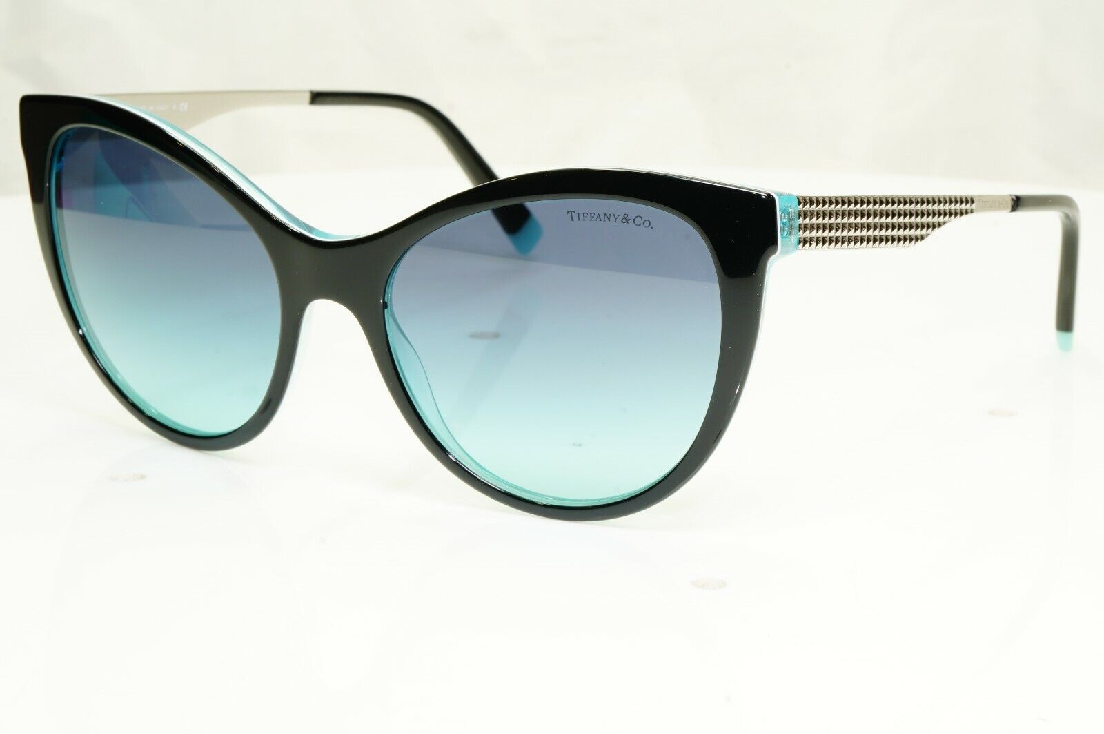 Authentic Tiffany & Co Womens Sunglasses Silver Diamond Point TF 4159 8274/9S