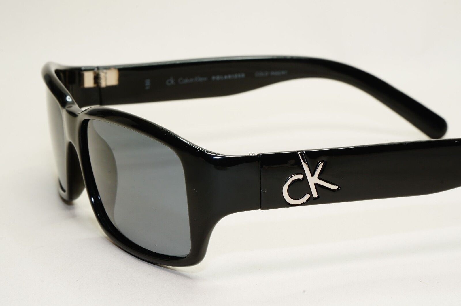 Calvin Klein Sunglasses 2005 Vintage Polarized Black Grey 3051SP 070 121124