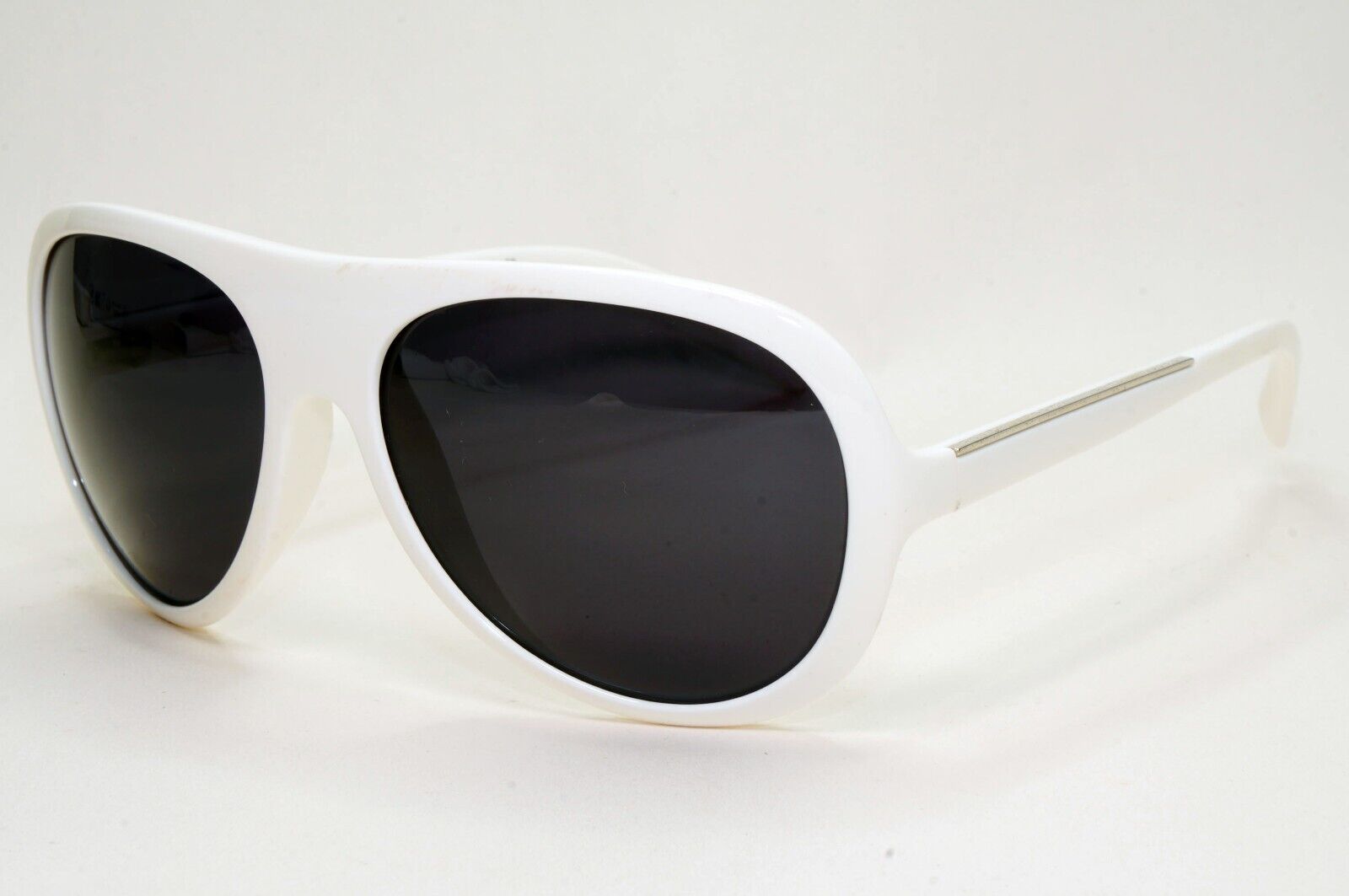 Prada Sunglasses 2012 Vintage White Black Unisex PR19NS SPR 19N 4AO-3M1 051124