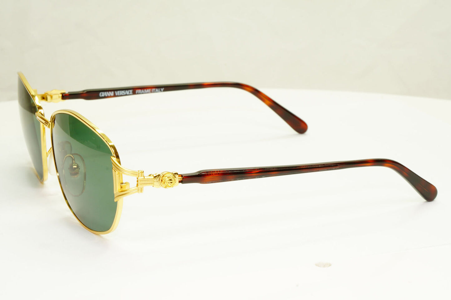 Gianni Versace 1995 Vintage Gold Medusa Green Brown Sunglasses MOD G29 COL 03L
