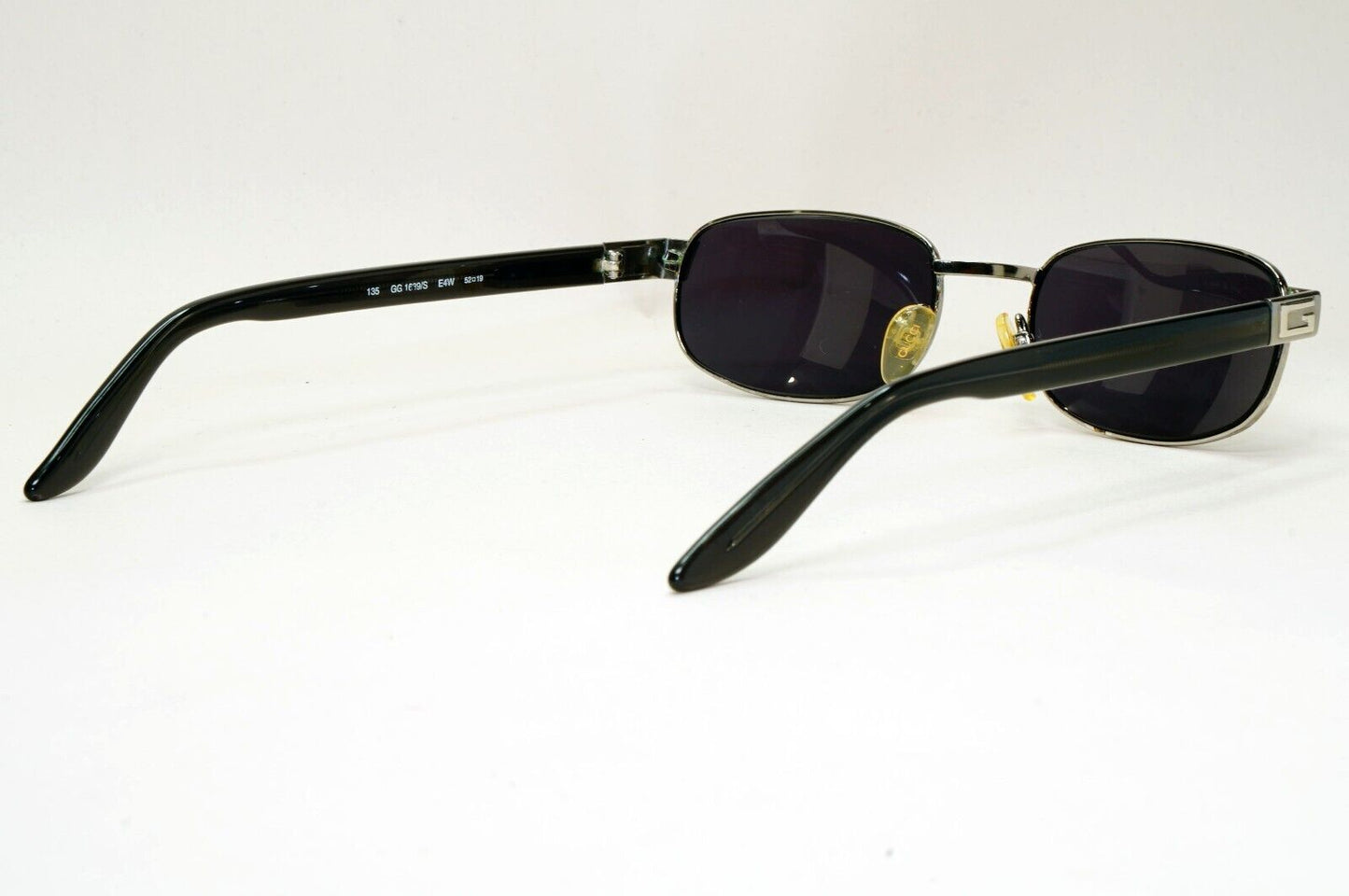 Gucci Sunglasses 1996 Vintage Black Silver Metal Rectangle GG 1639/S E4W 081124