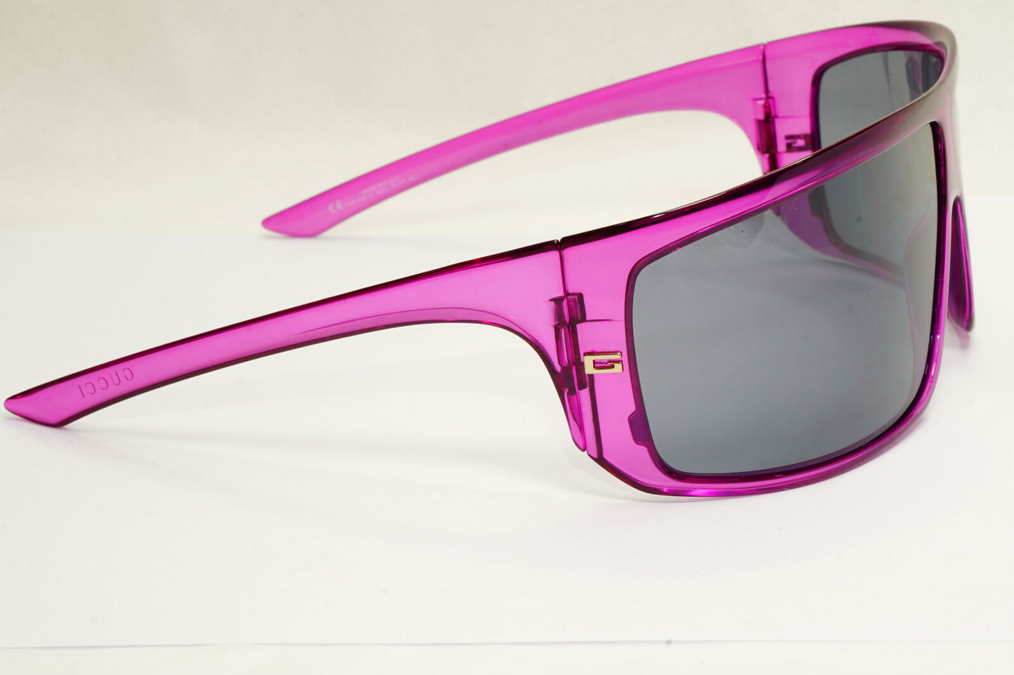 Gucci Sunglasses 2000 Vintage Polarized Violet Wrap Unisex GG 1497/S QA3 130224