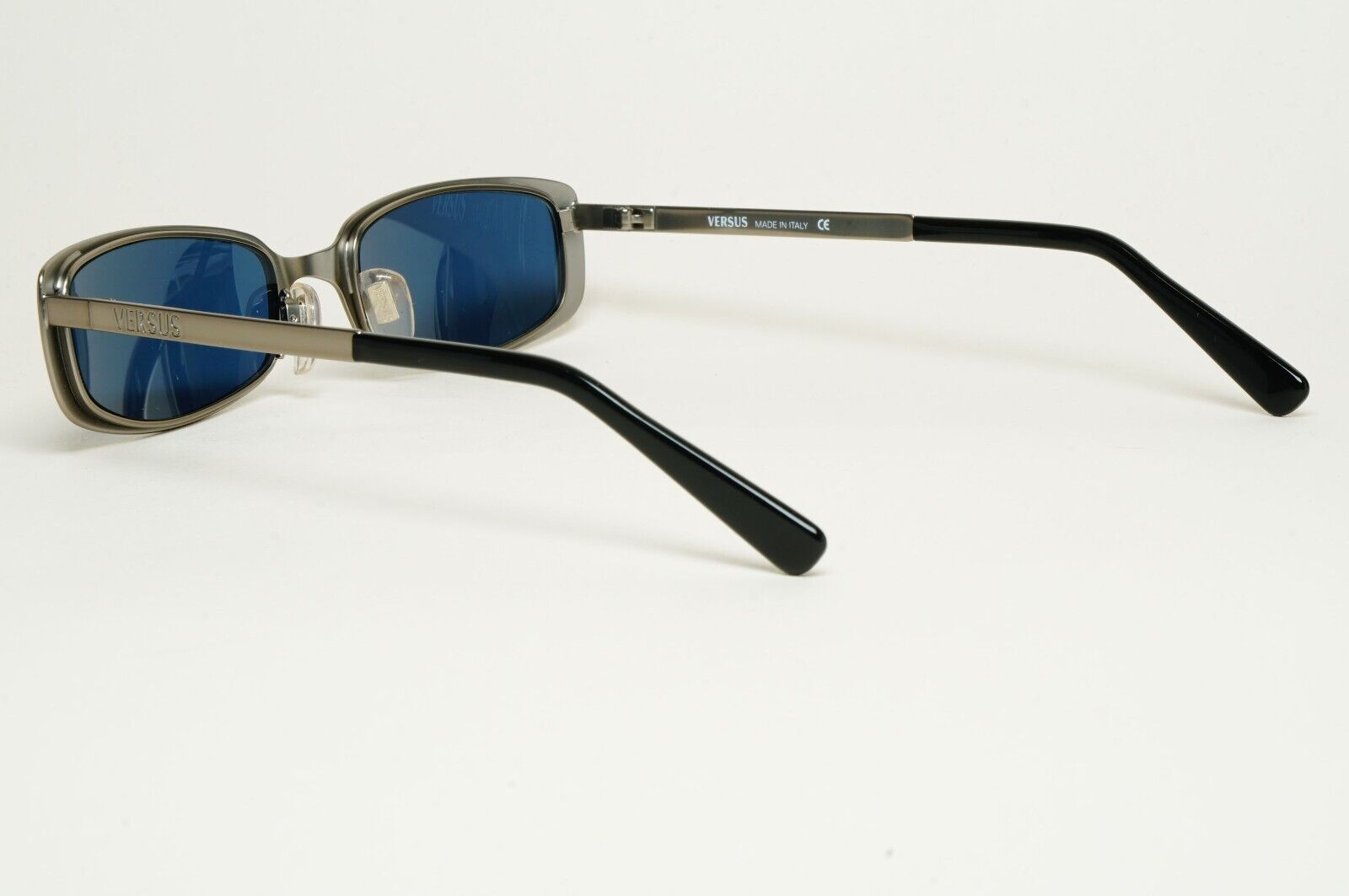 Versus Sunglasses 1996 by Gianni Versace Vintage Gunmetal Blue MOD R36 COL 948