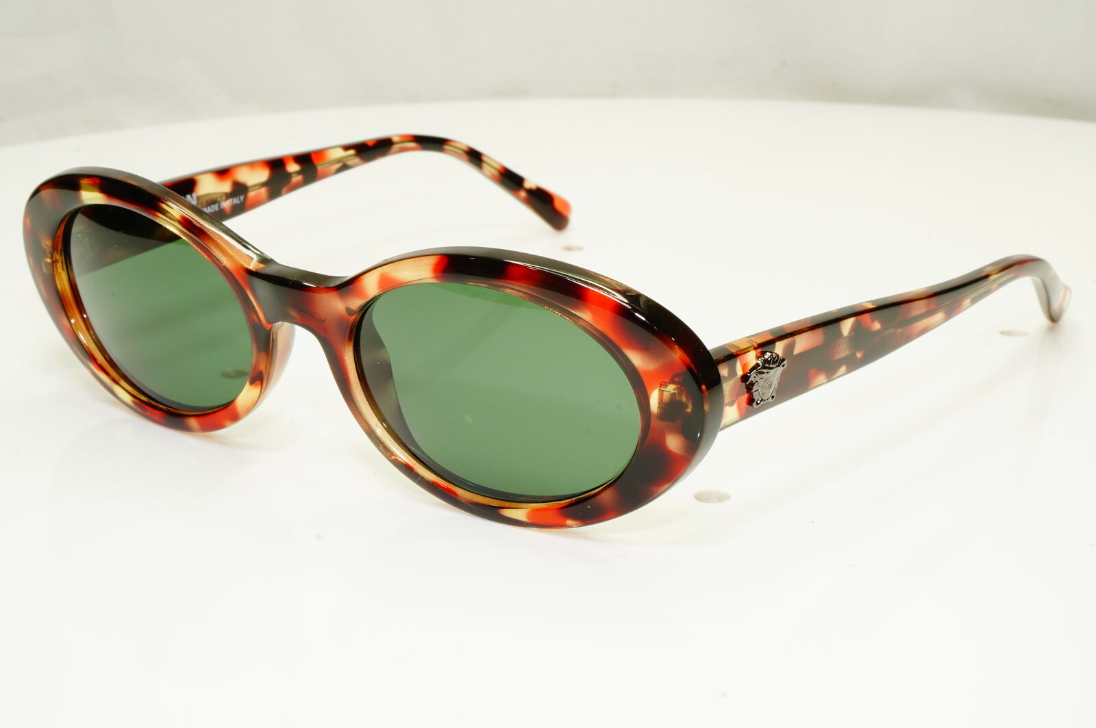 Gianni Versace 1996 Womens Vintage Oval Brown Medusa Sunglasses MOD 451 COL 870