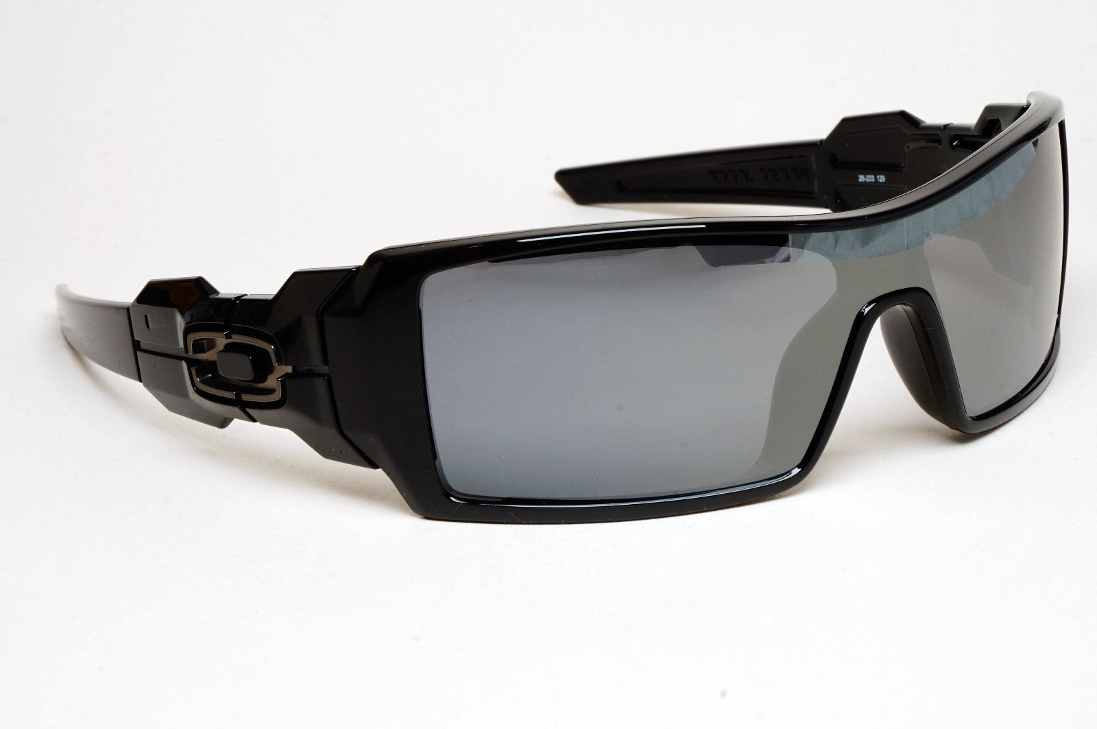 Oakley Sunglasses Polarized Oil Rig Black Polished Iridium Glossy OO 9081 26-203