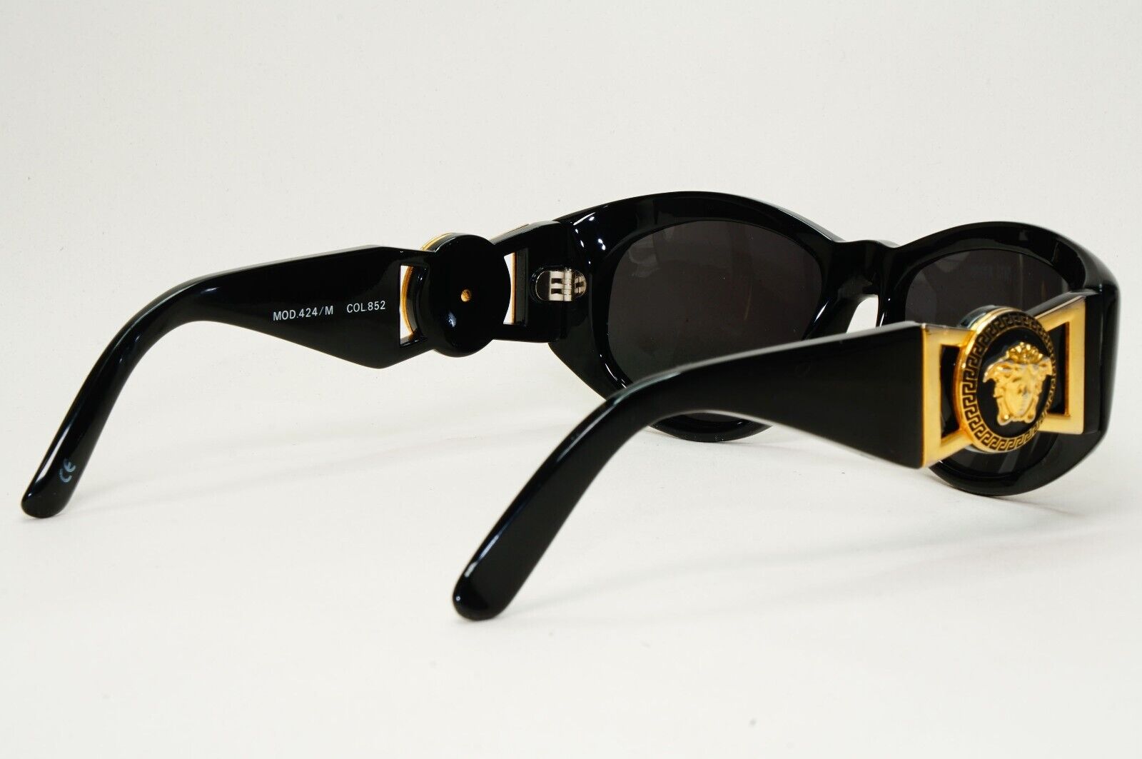 Gianni Versace Sunglasses 1996 Vintage Black MOD 424/M COL 852 Biggie 270924