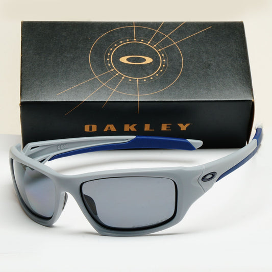 Oakley Sunglasses Polarized Valve Grey Blue Matte Fog Sport Wrap OO 9236 05