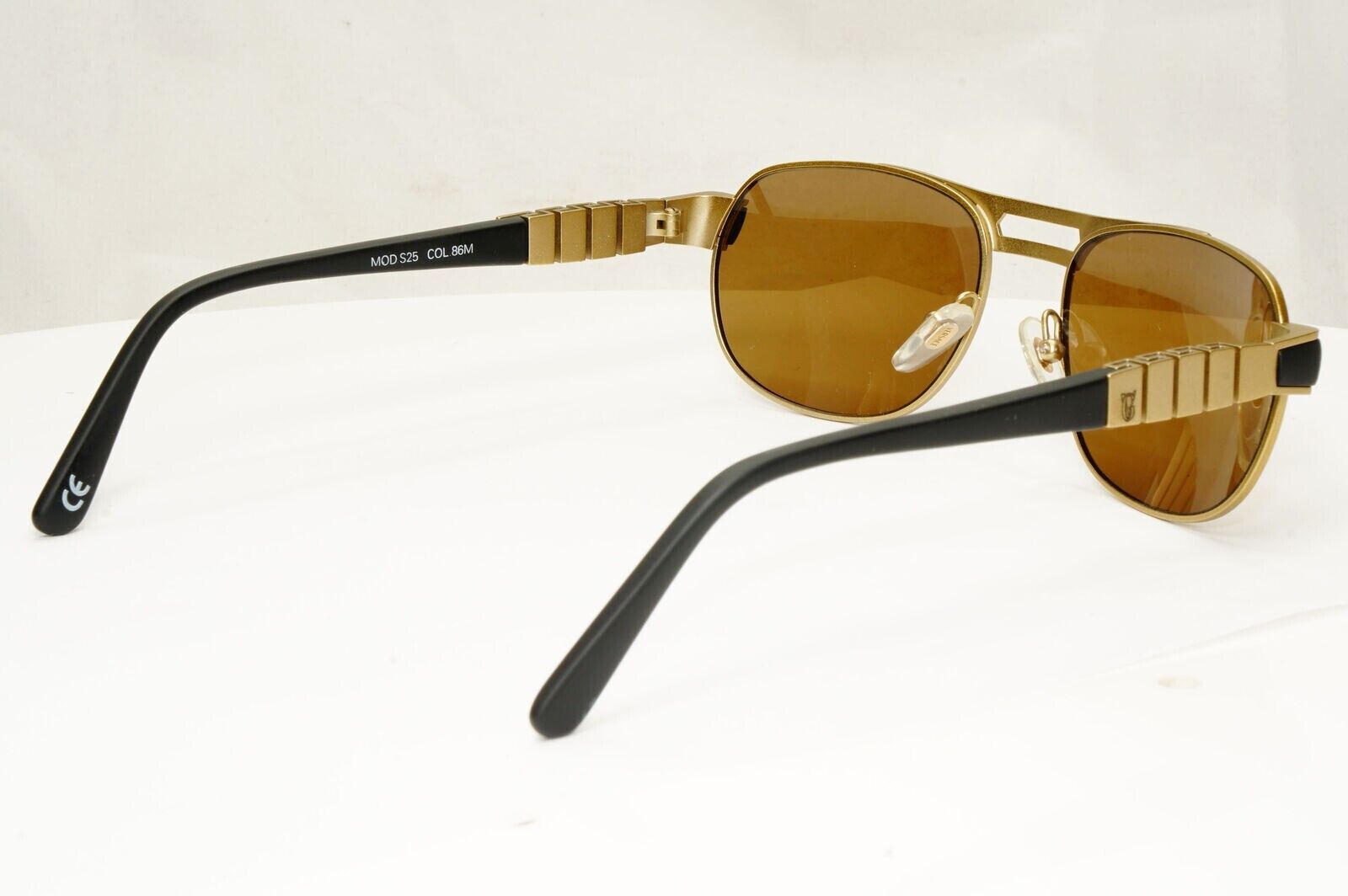 Gianni Versace 1996 Vintage Mens Black Gold Pilot Sunglasses MOD S25 COL 86M
