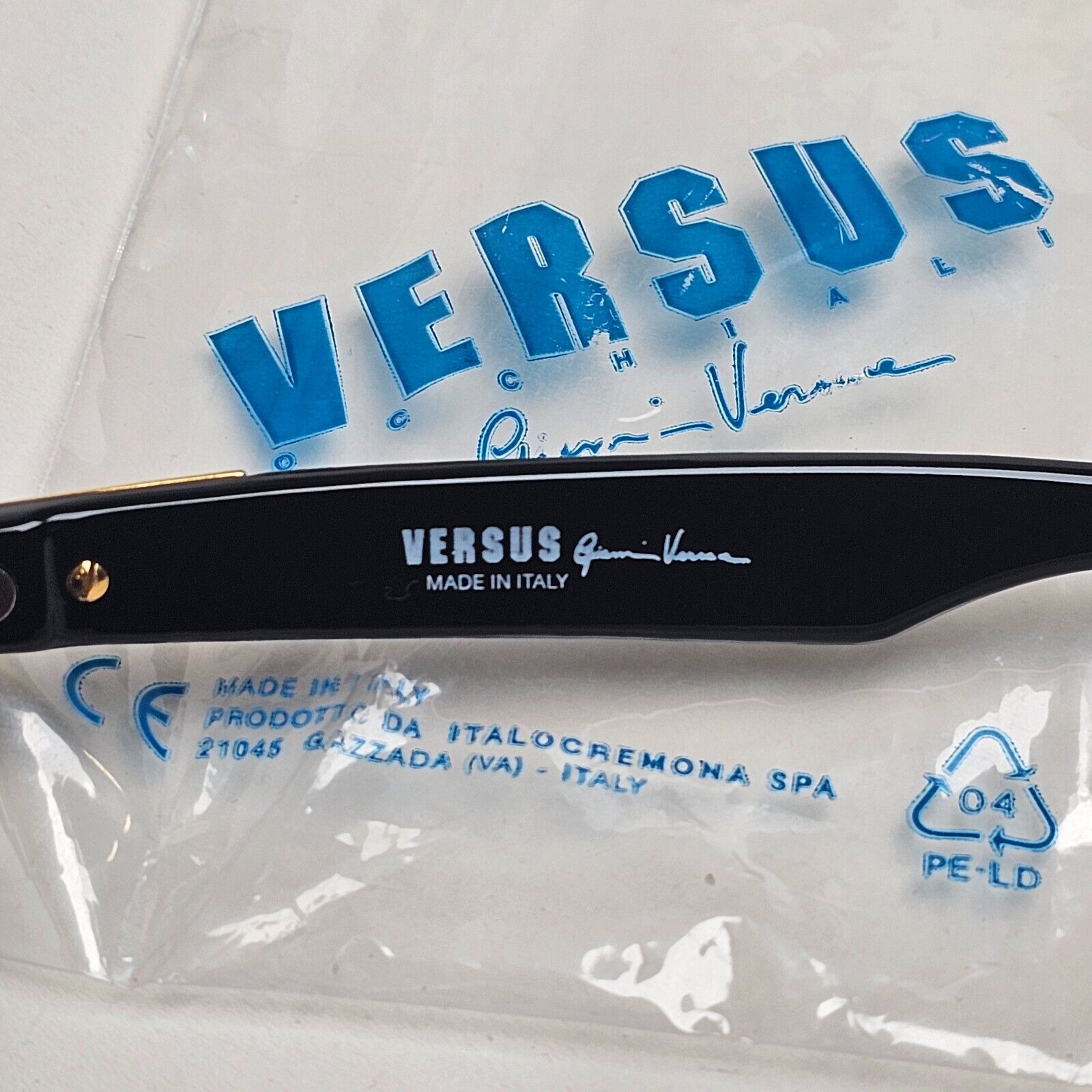 Versus Sunglasses 1996 by Gianni Versace Vintage Black Lion MOD EZ8 COL 852