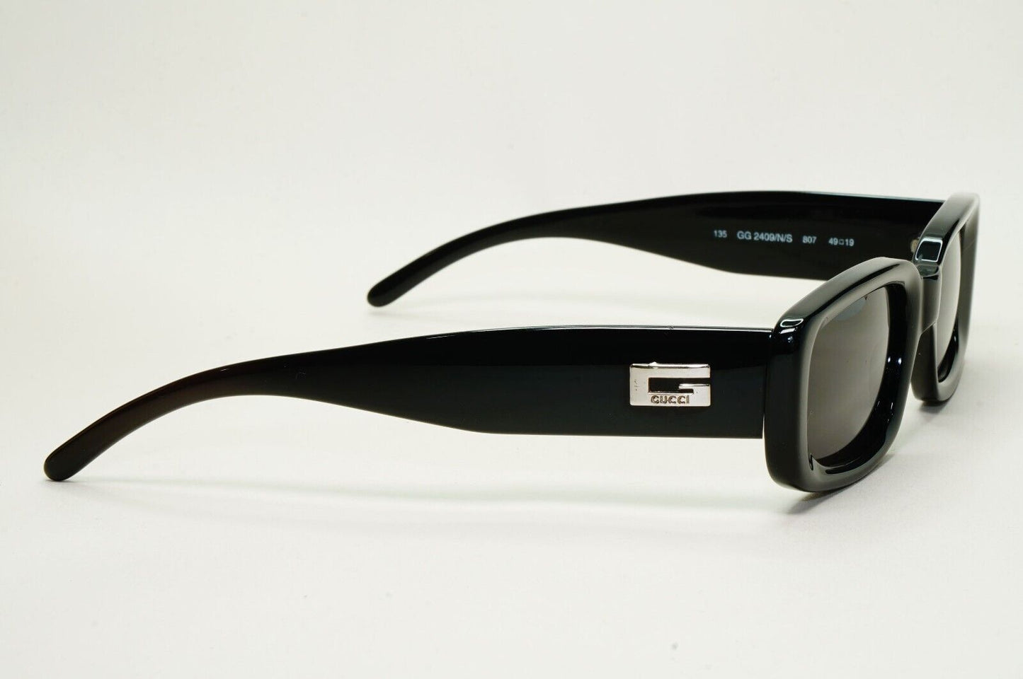 Gucci Sunglasses 1996 Vintage Black Square Retro GG 2409/N/S 807 49mm 250924