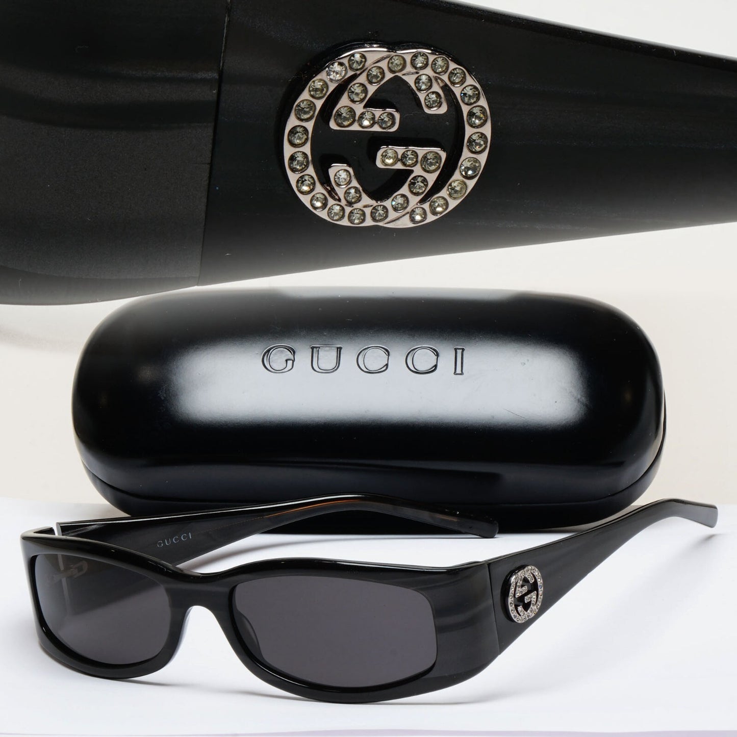 Gucci Sunglasses 1999 Vintage Dark Grey Rectangle Small GG 2526/S AD7 070325
