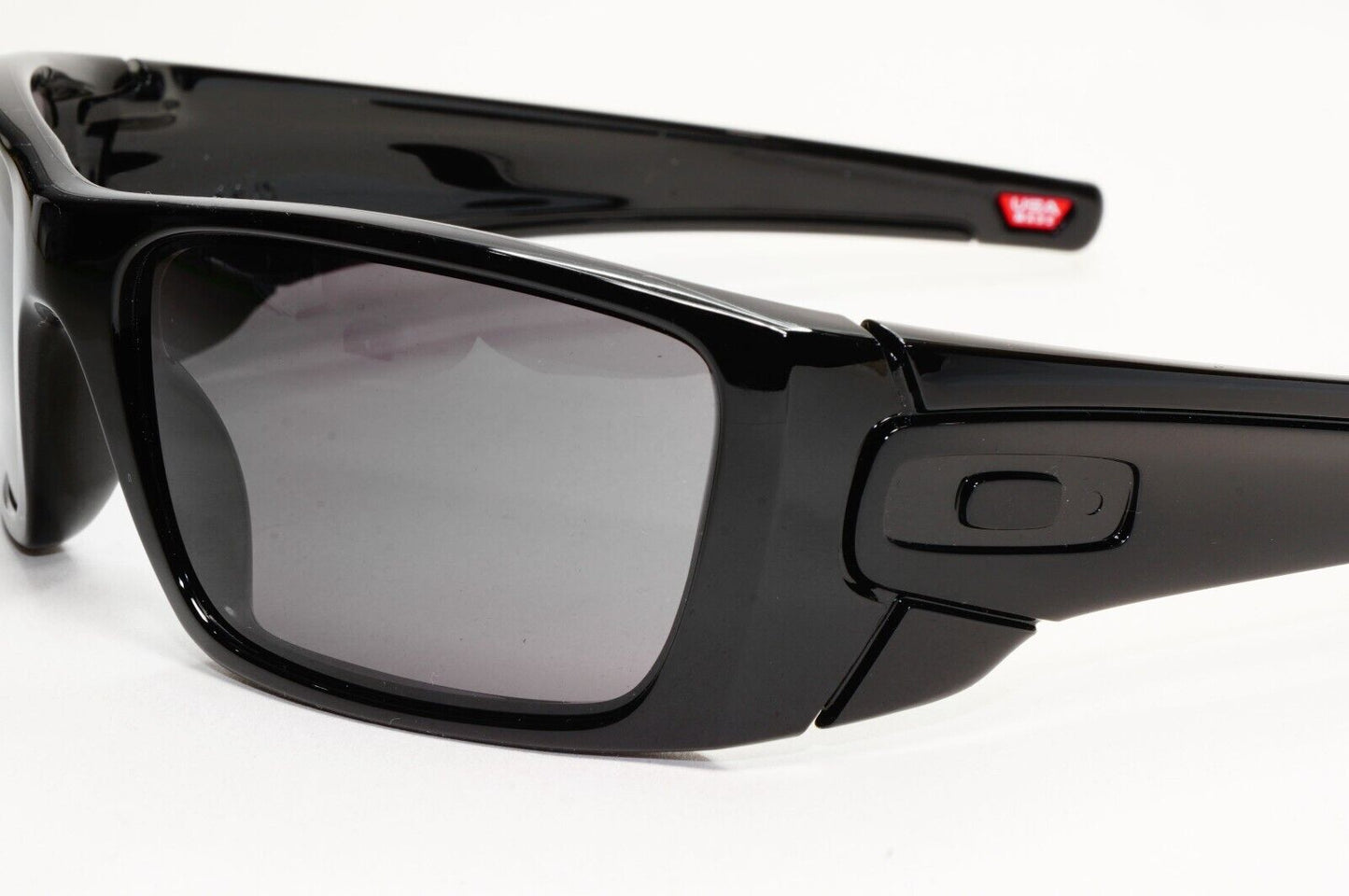 Oakley Sunglasses Fuel Cell Black Polished Warm Grey OO 9096 01 Wrap 60mm [a]