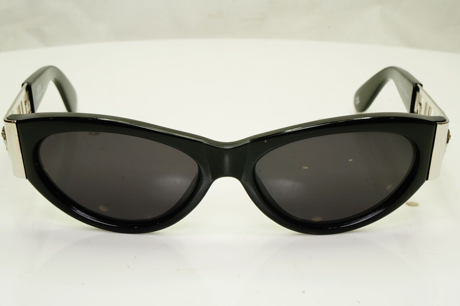 Gianni Versace Sunglasses 1996 Vintage Black Silver Medusa MOD 492 COL N52