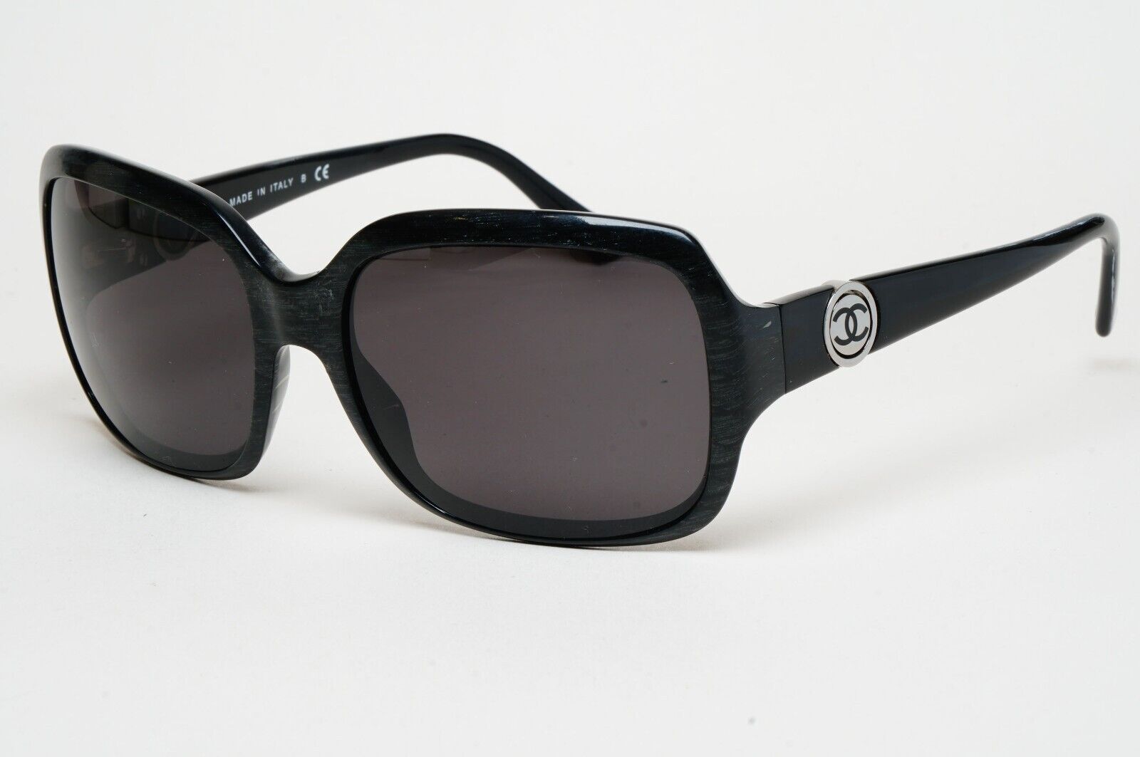 Chanel Sunglasses 2009 Vintage Black Spinning Logos 5147 c.1418/3C 250125