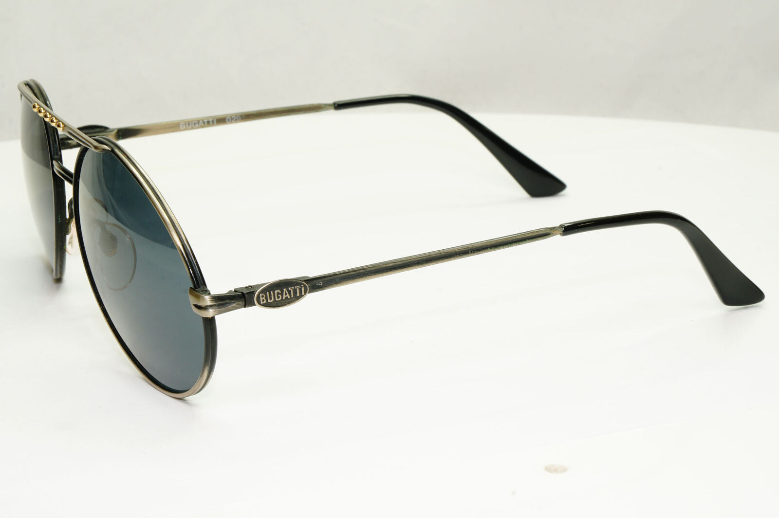 Bugatti 1980s France Sunglasses Vintage Pilot Grey Gunmetal 02943 261022