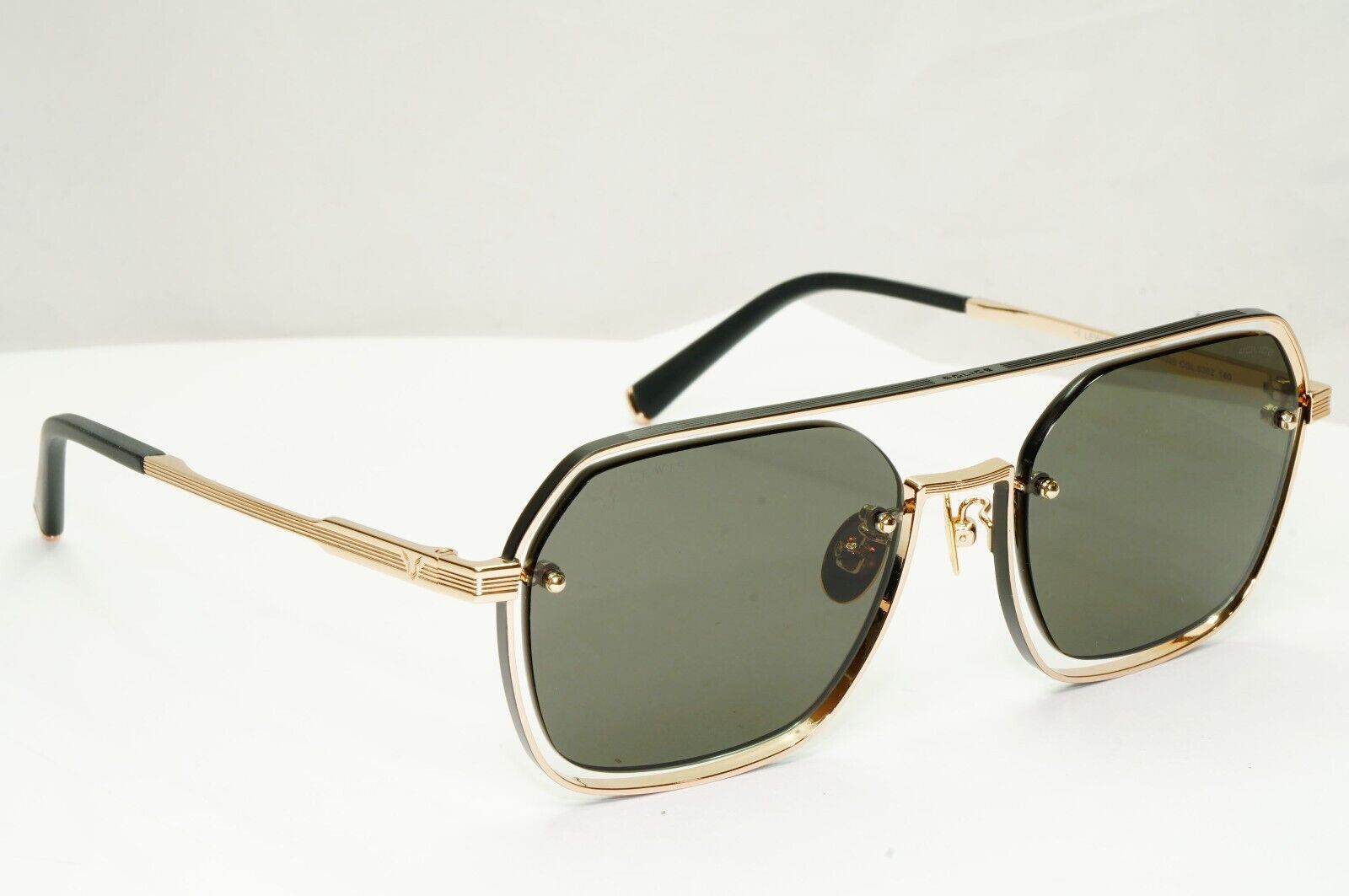 Police Lewis Hamilton F1 Sunglasses Gold Grey Square Pilot SPL E18 COL 0302