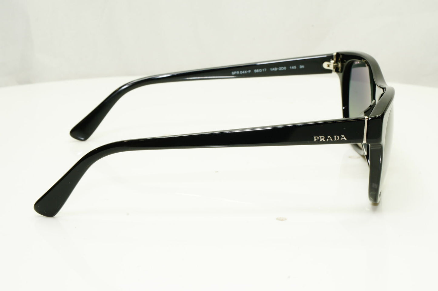 Authentic Prada Glass Lenses Mens Black Designer Sunglasses SPR 04X F 1AB-2D0