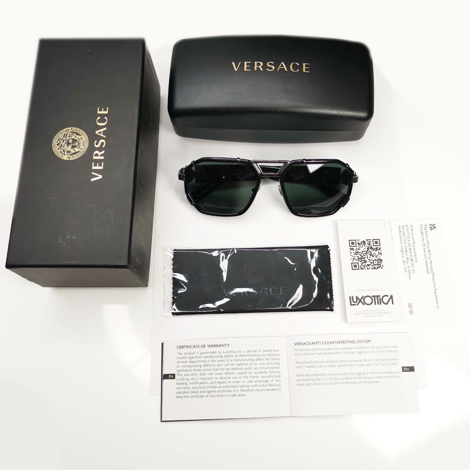 Versace Sunglasses Black Gunmetal Green Medusa Navigator MOD 2228 1001/71 58mm