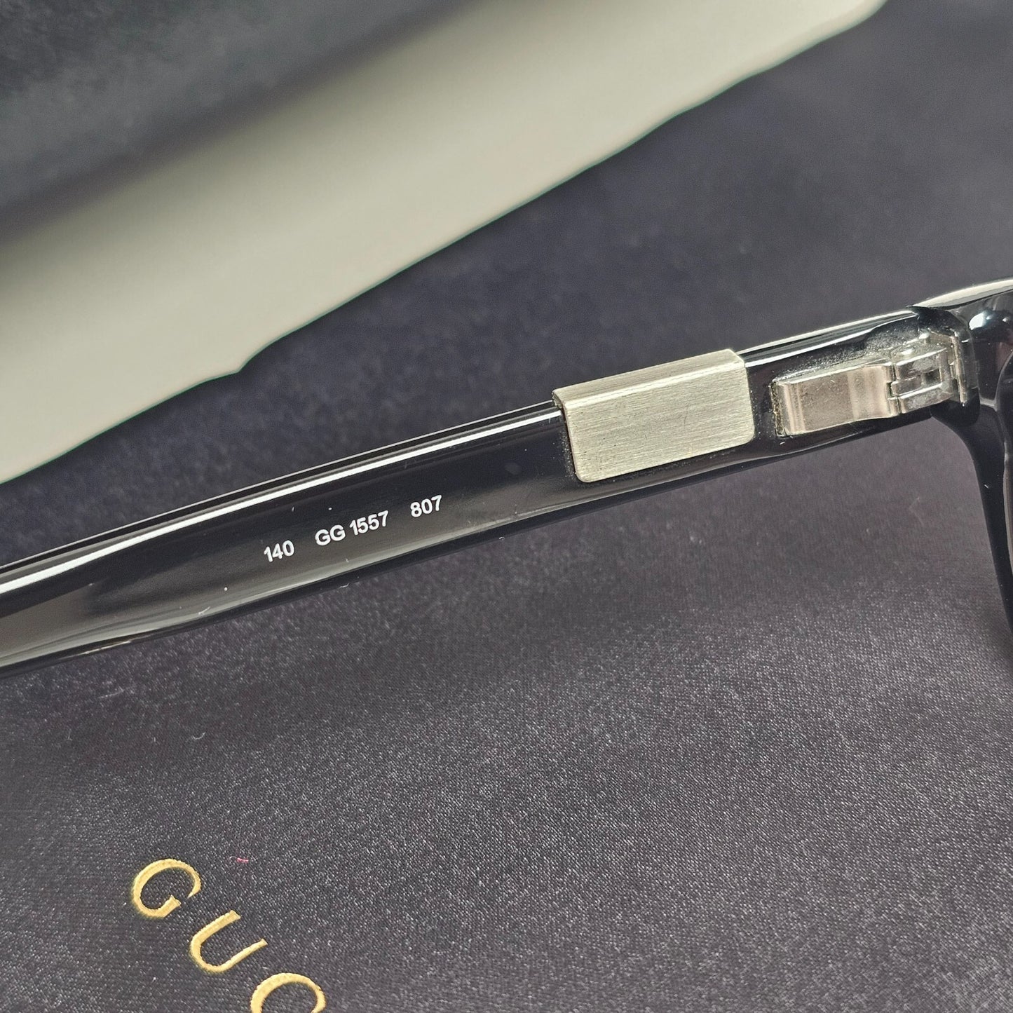 Gucci Sunglasses 1999 Vintage Black Square Retro GG 1557 807 51mm 100325