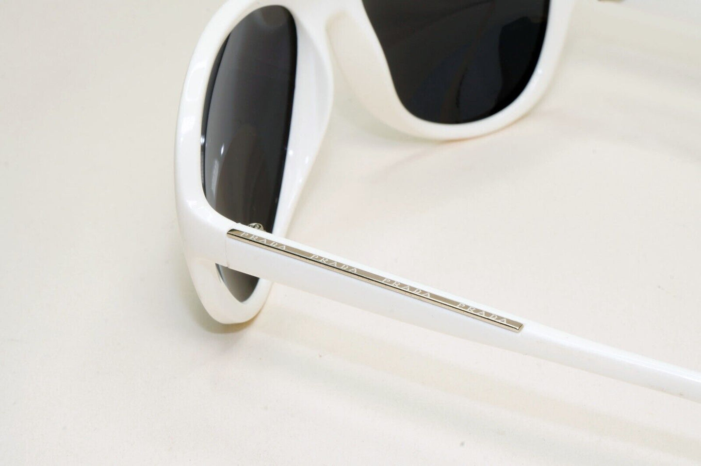 Prada Sunglasses 2012 Vintage White Black Unisex PR19NS SPR 19N 4AO-3M1 051124