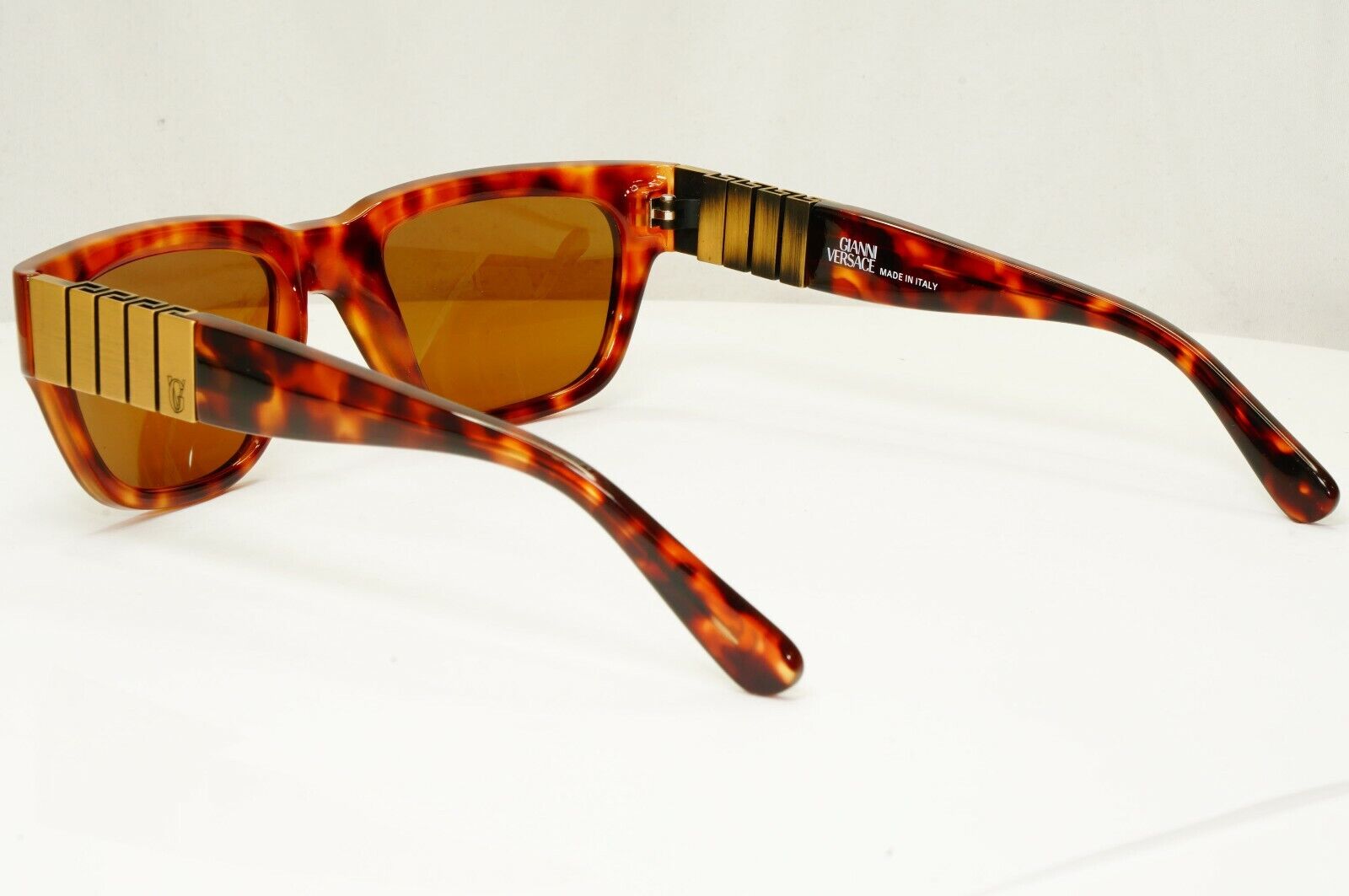 Gianni Versace 1996 Mens Vintage Brown Square Sunglasses Meander MOD 532 COL 806