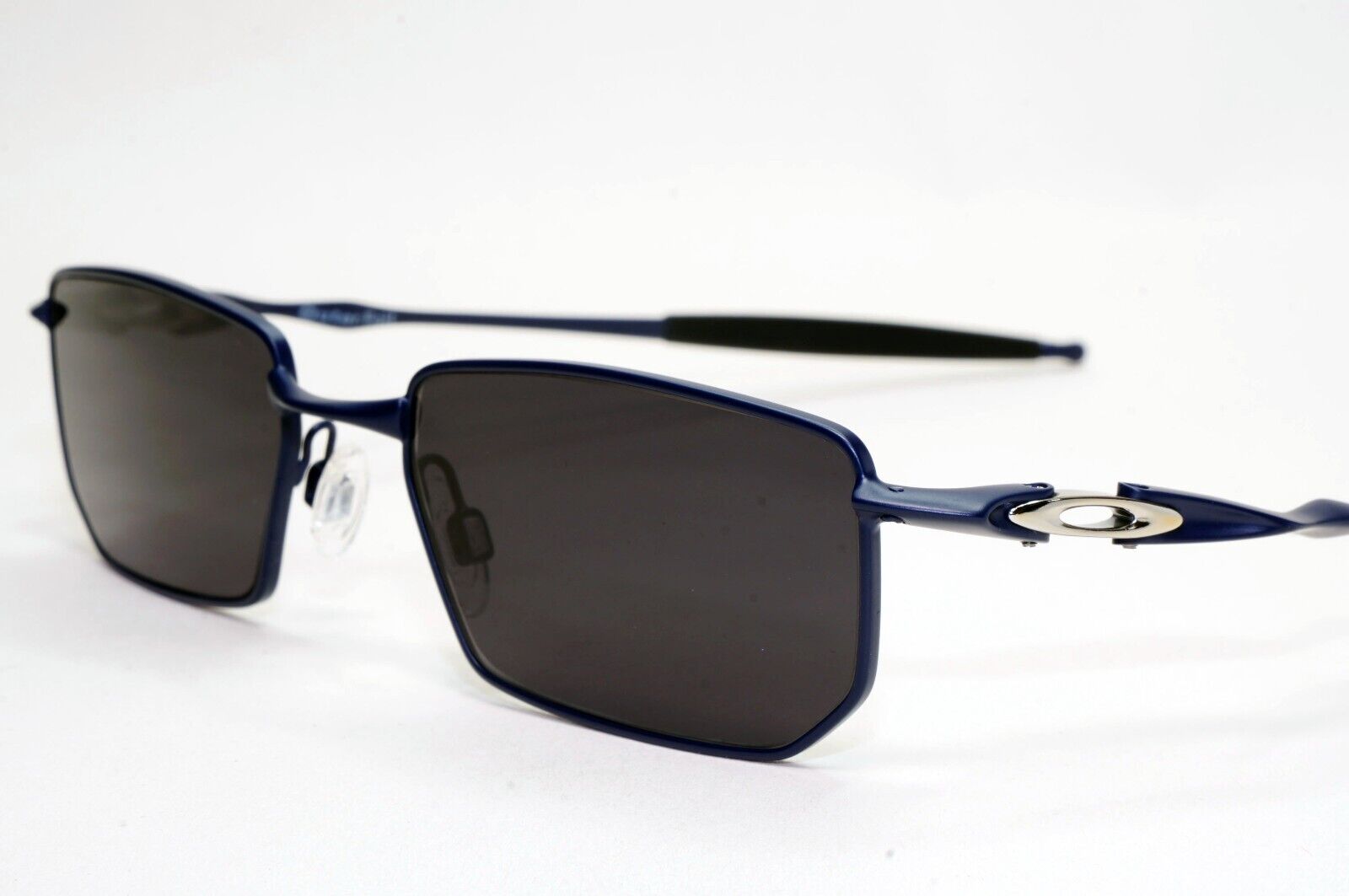 Oakley Sunglasses Outer Foil Dark Navy Matte Black Metal OX 3246 03 51mm