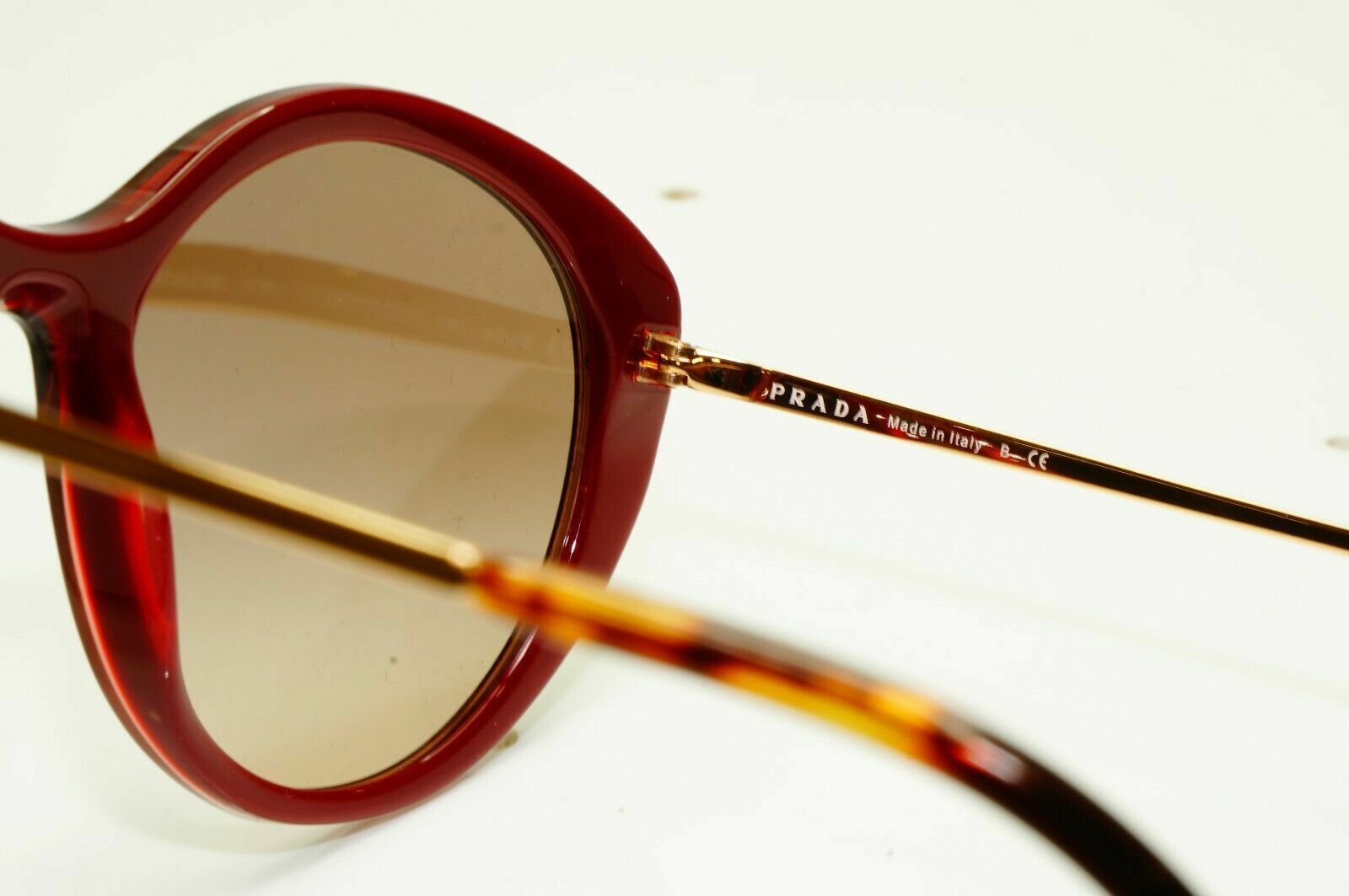 Prada Red Gold Sunglasses Burgundy Bordo Maroon Large Oversized SPR 18X UAN-3D0