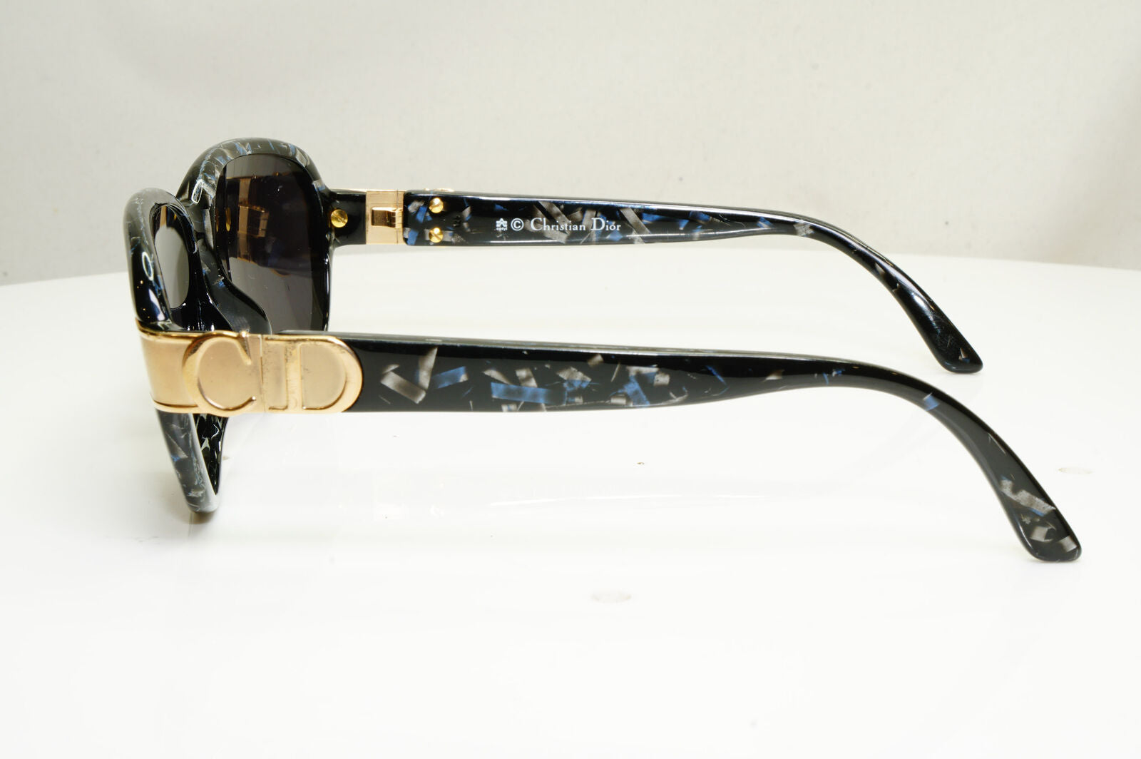 Authentic DIOR Womens 1995 Vintage Austria Sunglasses Marble Gold 2917 95 30534