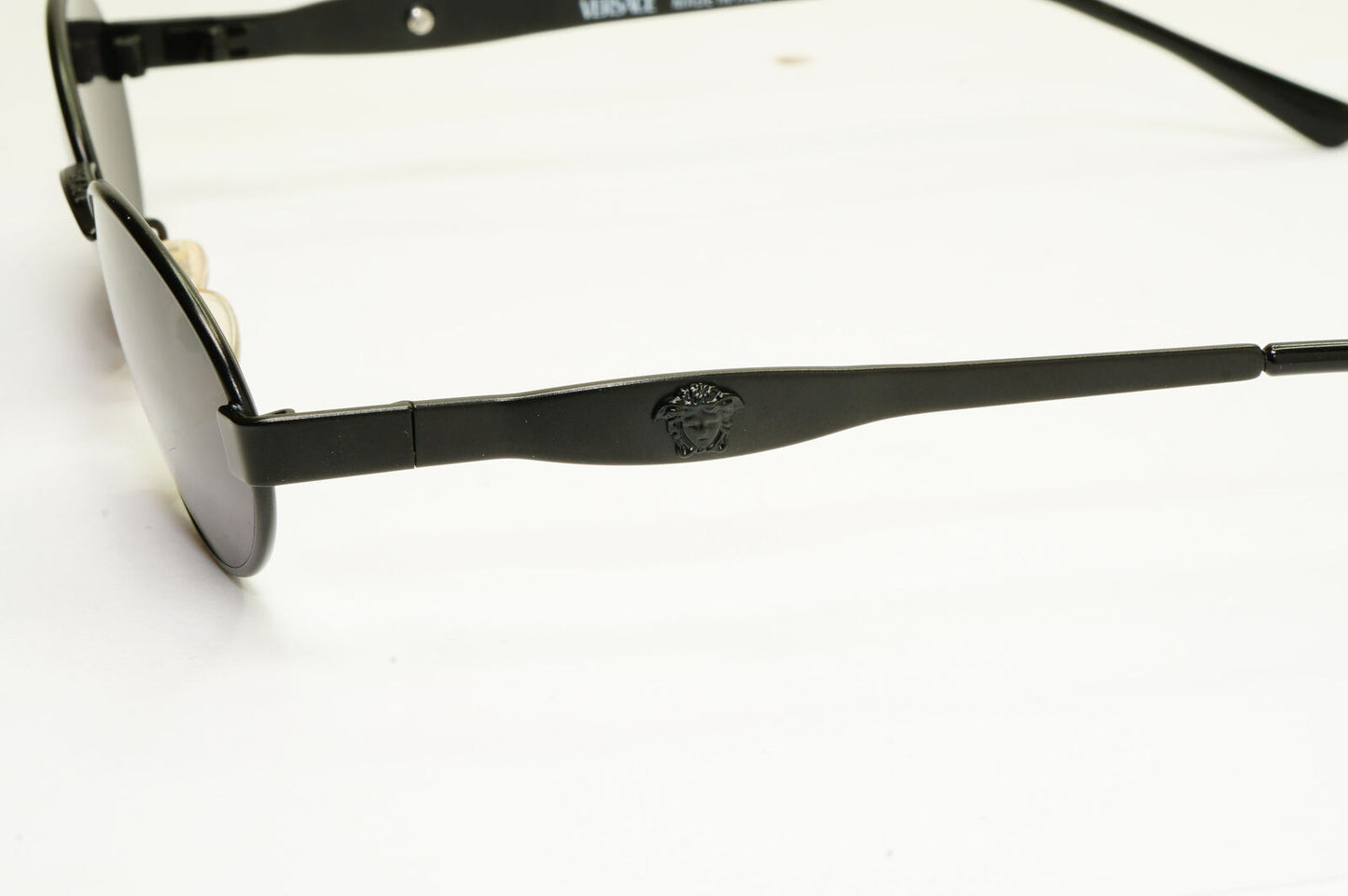Gianni Versace 1996 Vintage Black Medusa Oval Metal Sunglasses MOD S08 COL 028