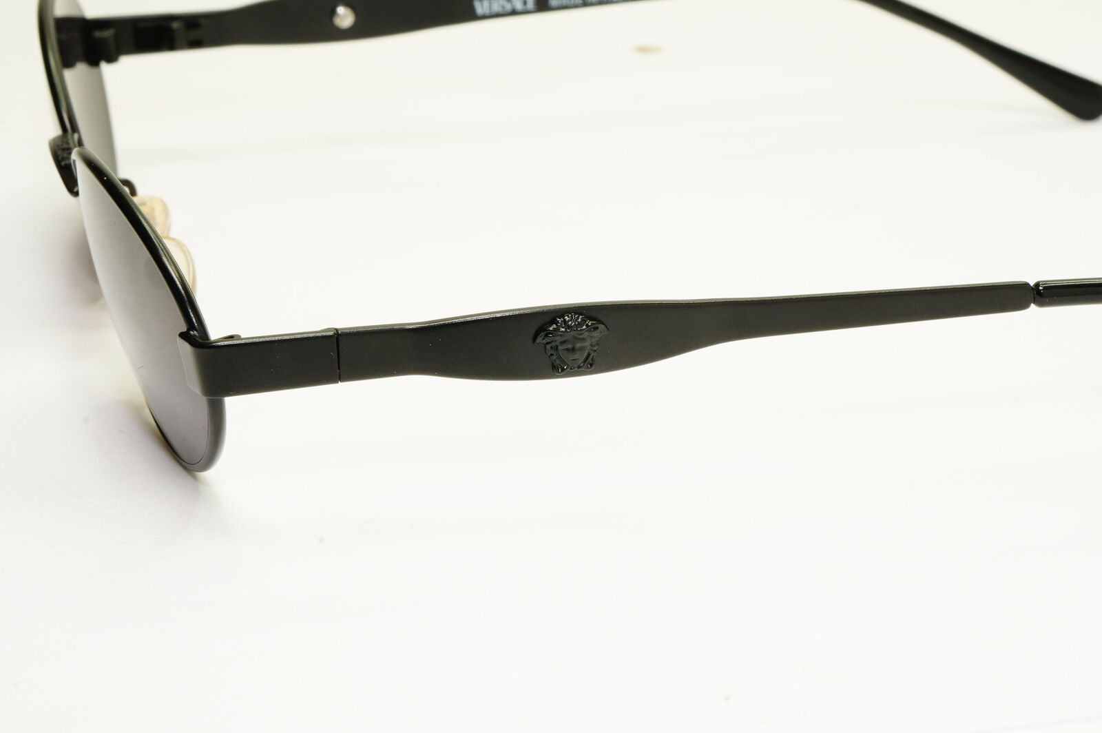 Gianni Versace 1996 Vintage Black Medusa Oval Metal Sunglasses MOD S08 COL 028