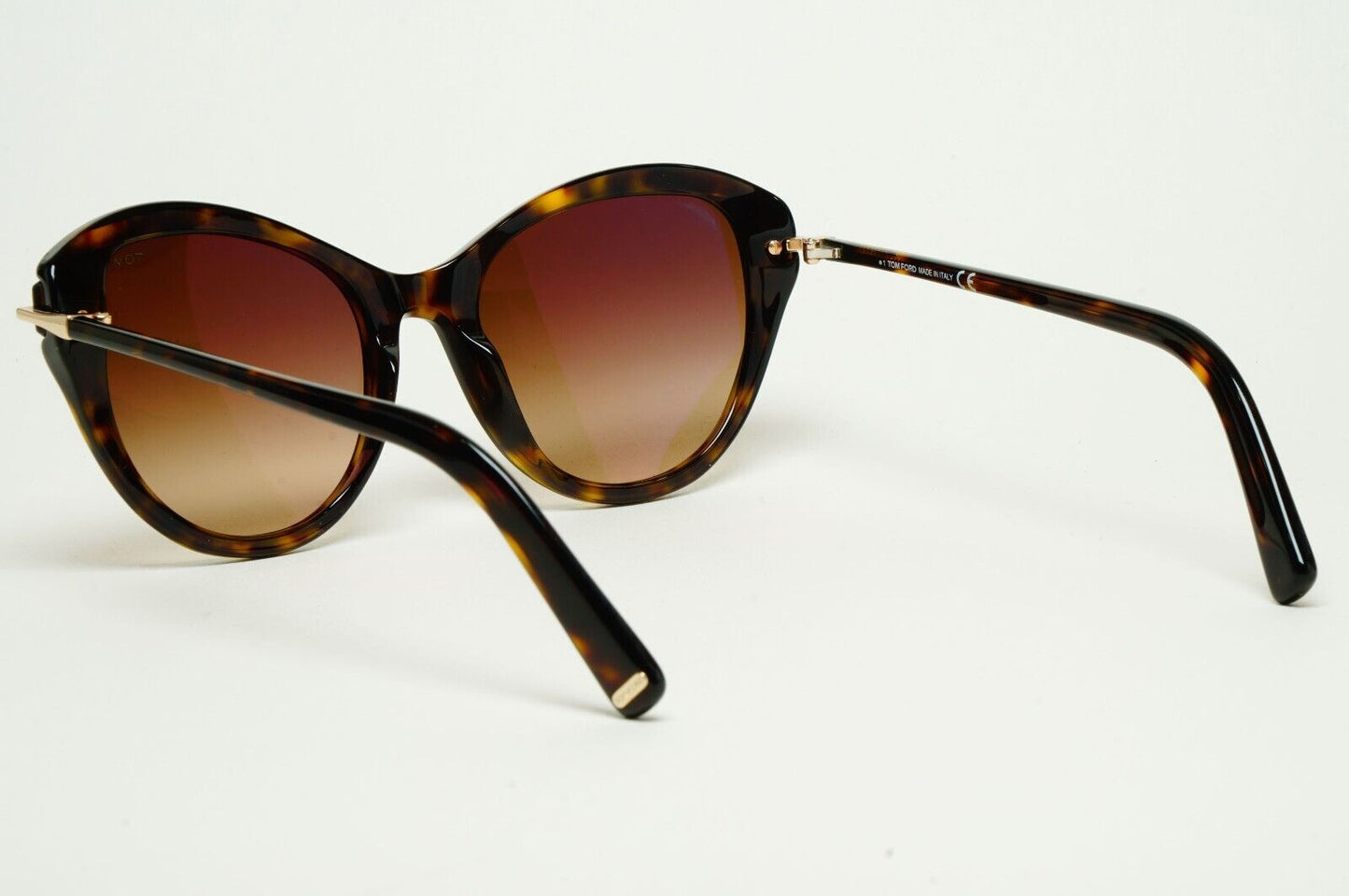 Tom Ford Sunglasses Leigh Brown Tortoiseshell Gradient Cat Eye FT0850 TF 850 52F
