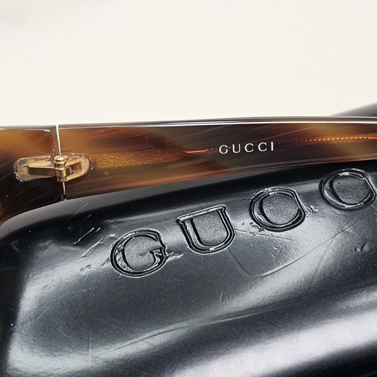 Gucci Sunglasses 1997 Vintage Brown Gold Small Rectangle GG 2522/S 5T7 230924